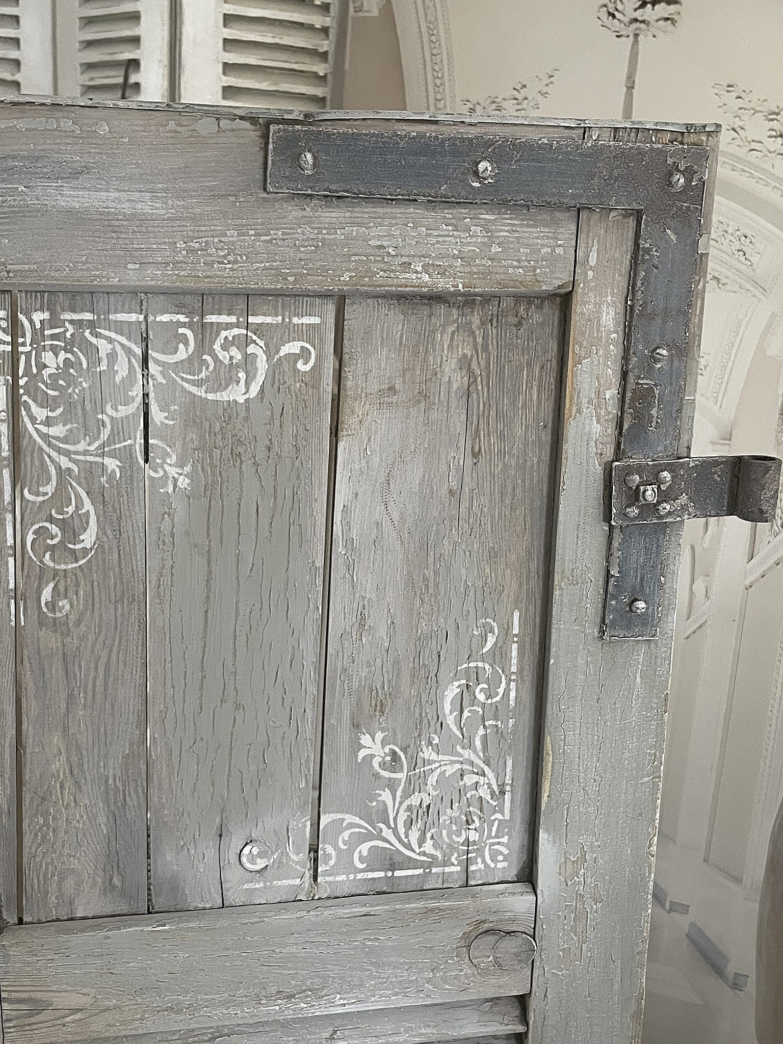 Antiker Fensterladen Shabby-pur Antiker Fensterladen Shabby-pur