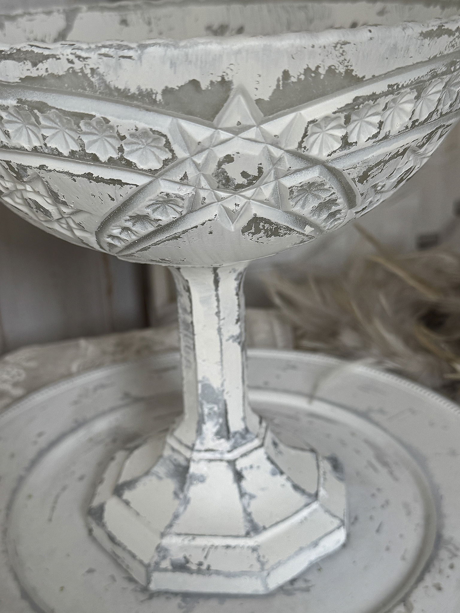 Schalenarrangement „Romantik“ – Vintage-Zauber mit poetischer Note***