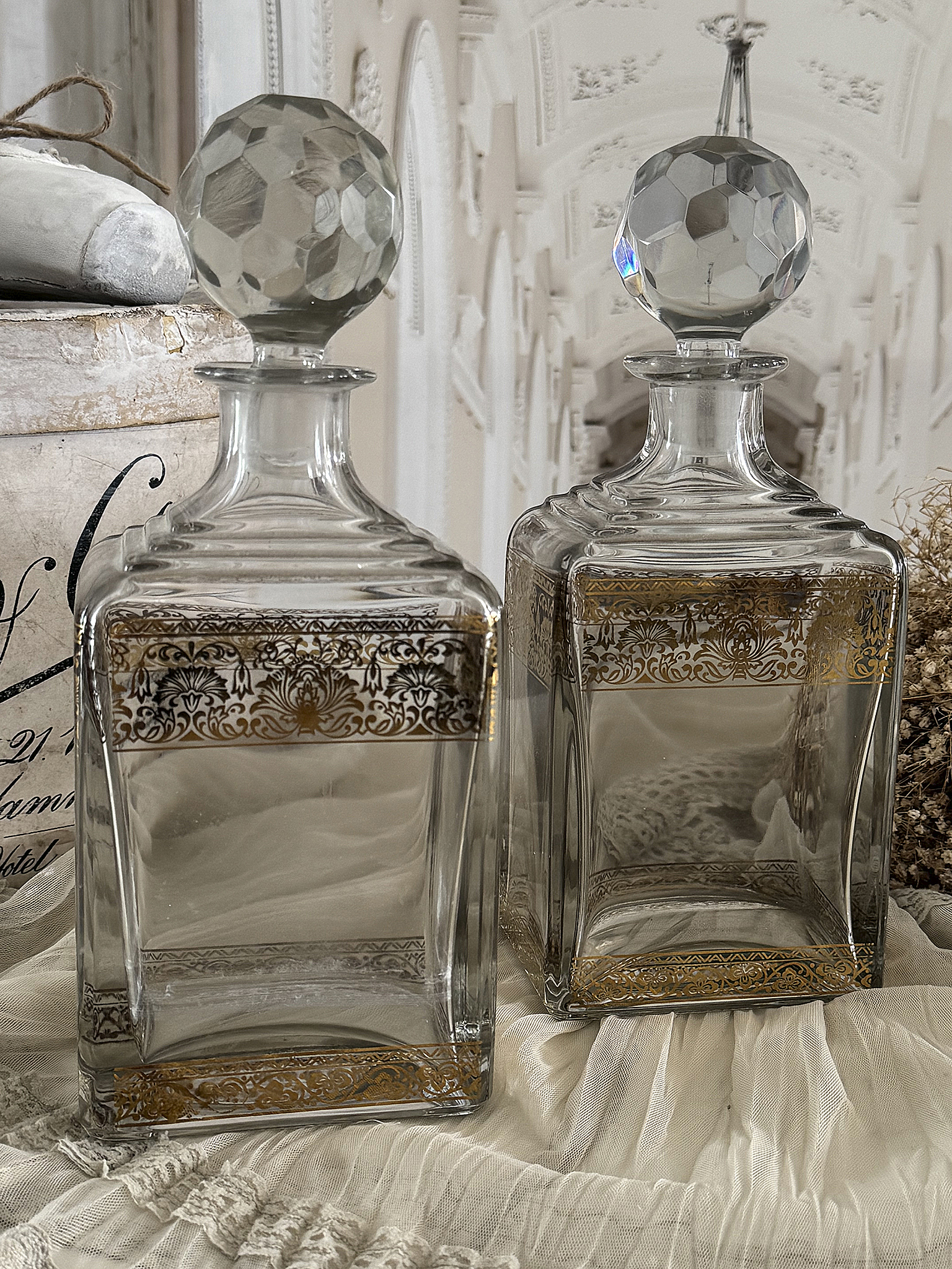 Elegante Vintage-Kristallkaraffen/Flaschen***