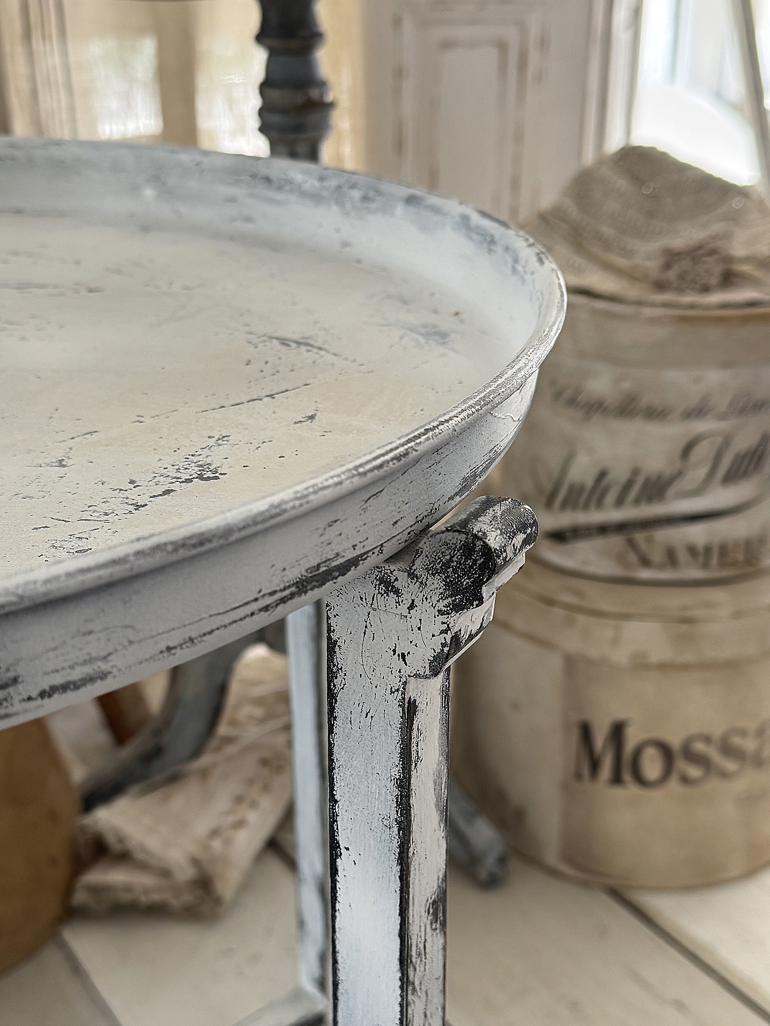 Alter Tablett Klapptisch/Stillleben***