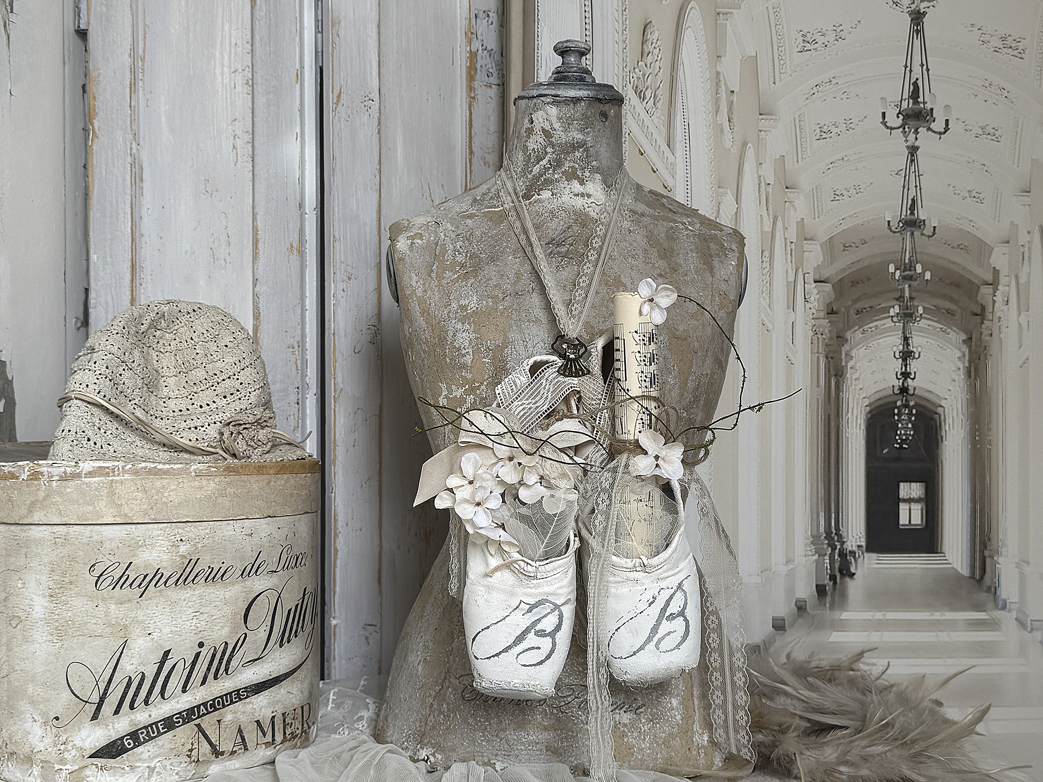 Alte Spitzenschuhe im stilvollen Vintage-Kleid – Nostalgie mit feiner Note***