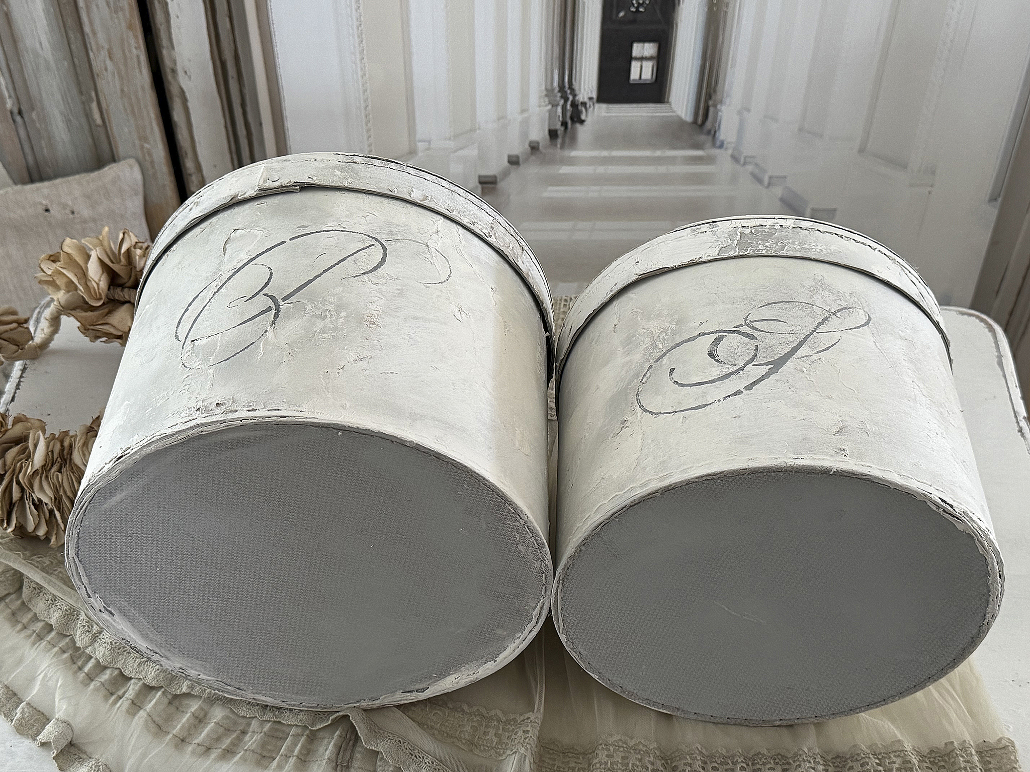 Charmantes Schachtel-Duo im Shabby-Chic***