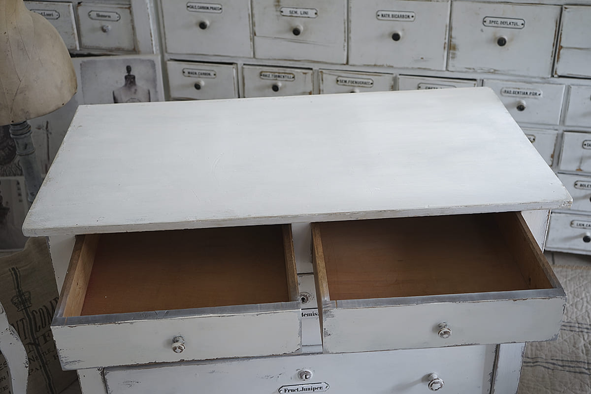 Alte Apothekerkommode im Shabby chic Alte Apothekerkommode im Shabby chic