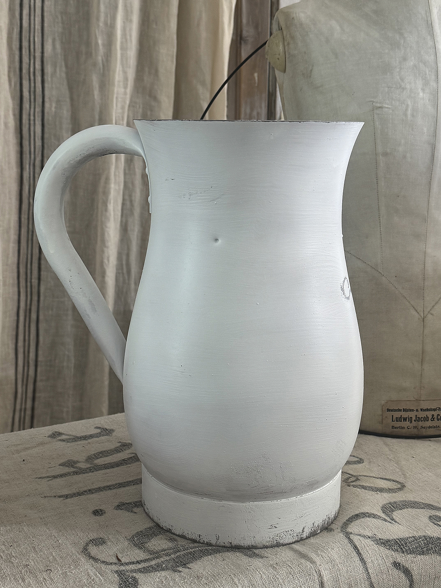 Alte 5-Liter-Metallkanne im französischen Shabby***