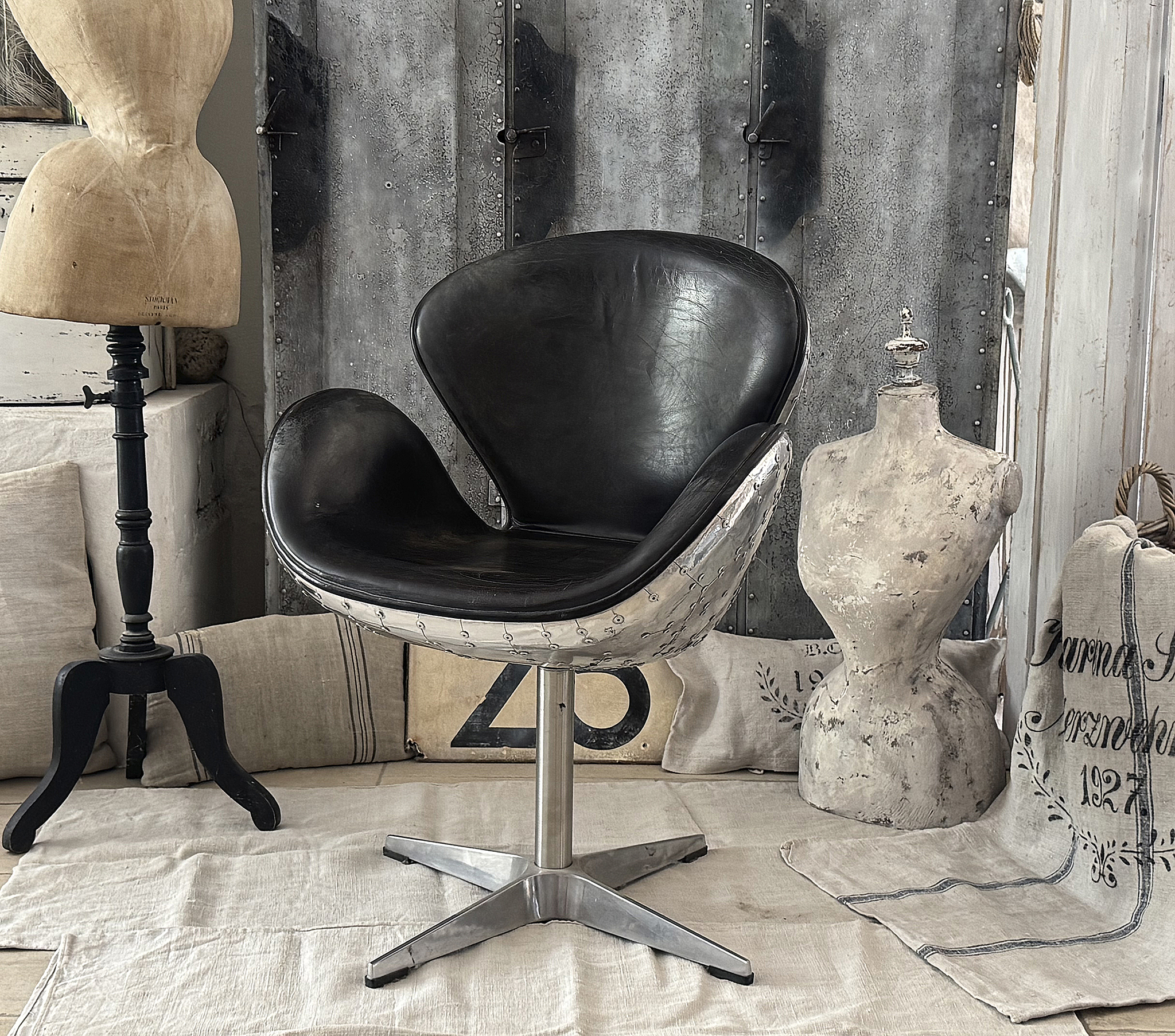 Luxus Art-Déco Schreibtischstuhl aus Echtleder & Aluminium im Air-Wing-Design***