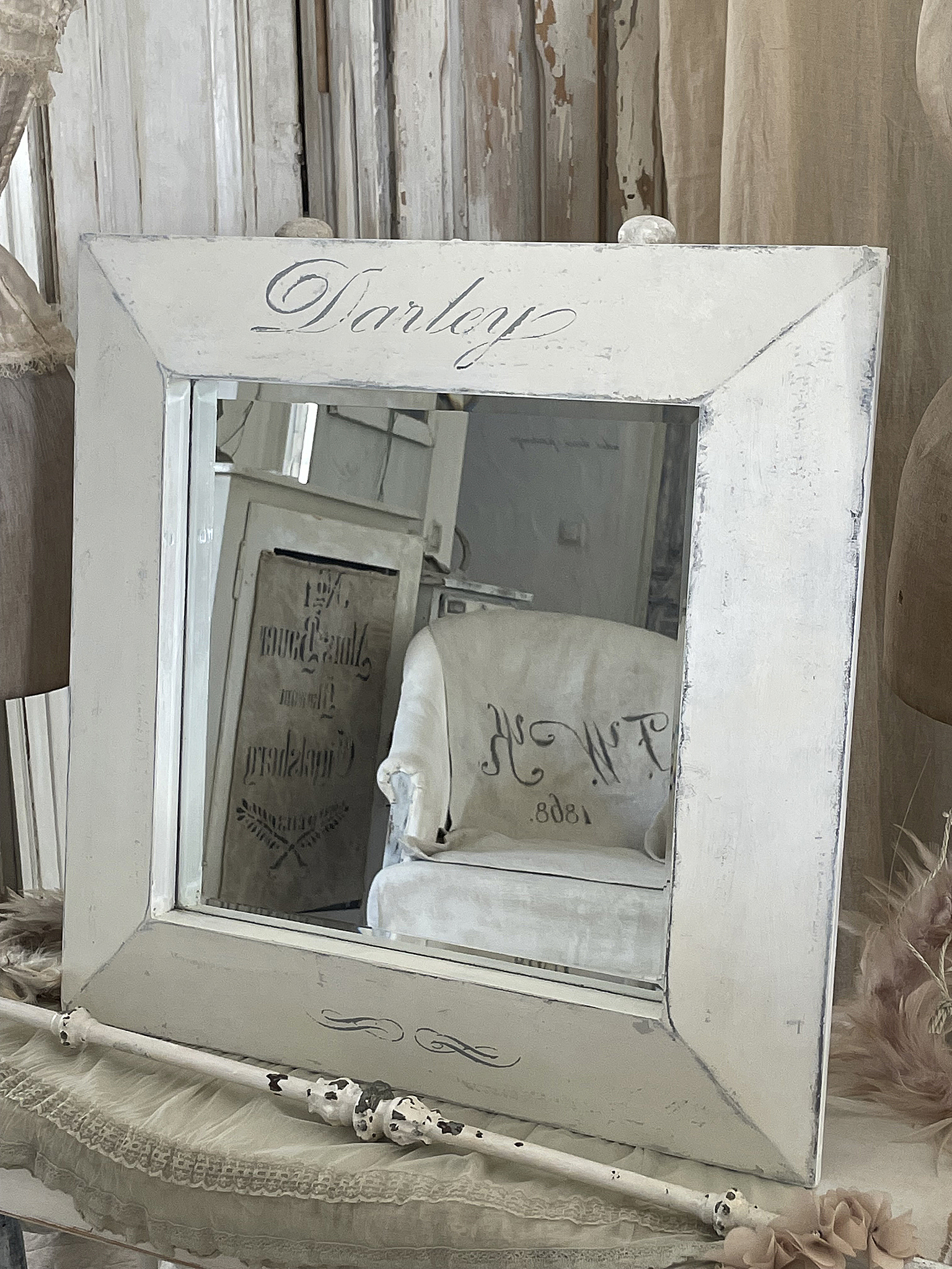 Edler Shabby-Spiegel Darley**