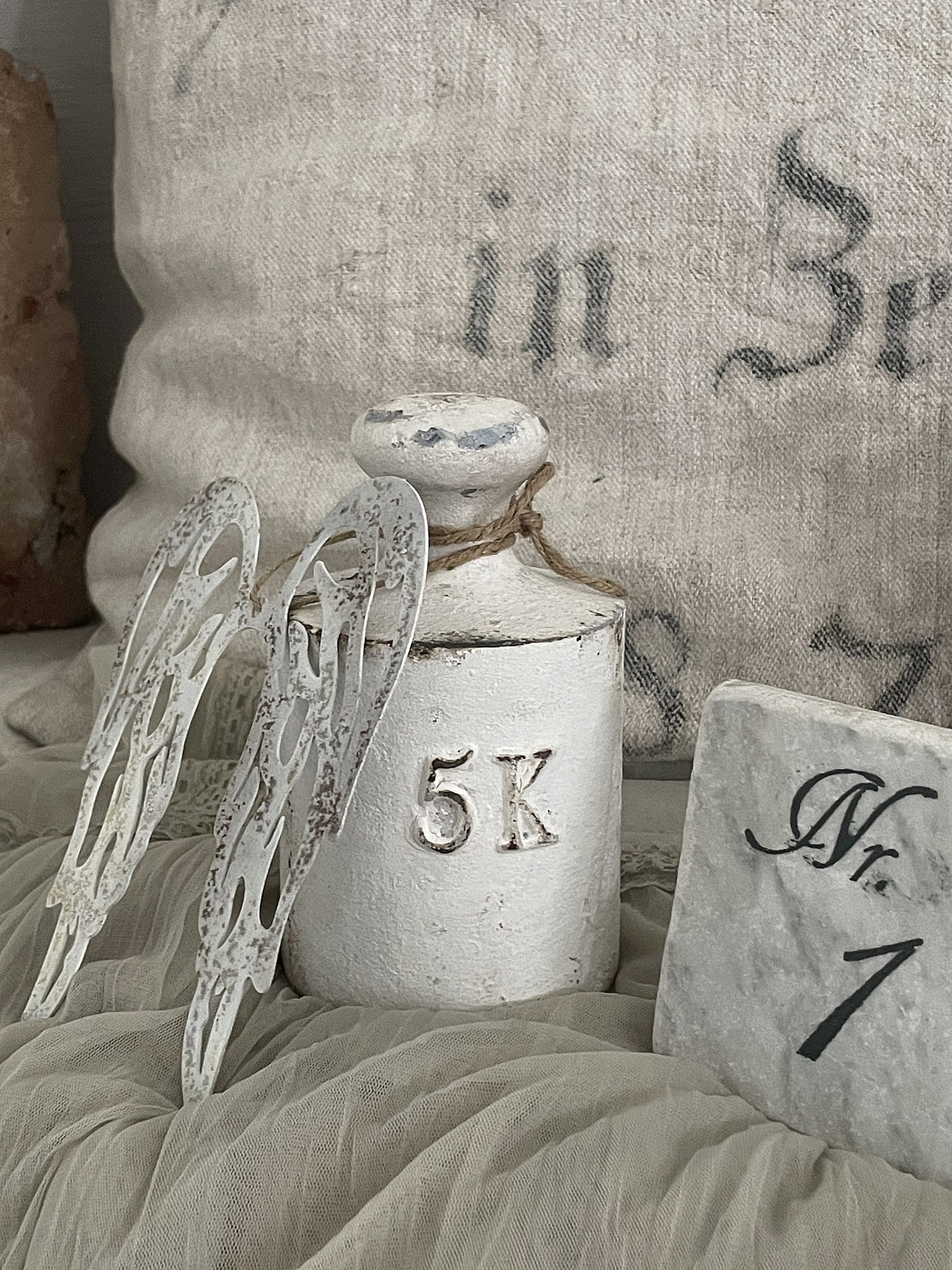 Altes 5kg Gewicht Shabby-Chic mit Flügel