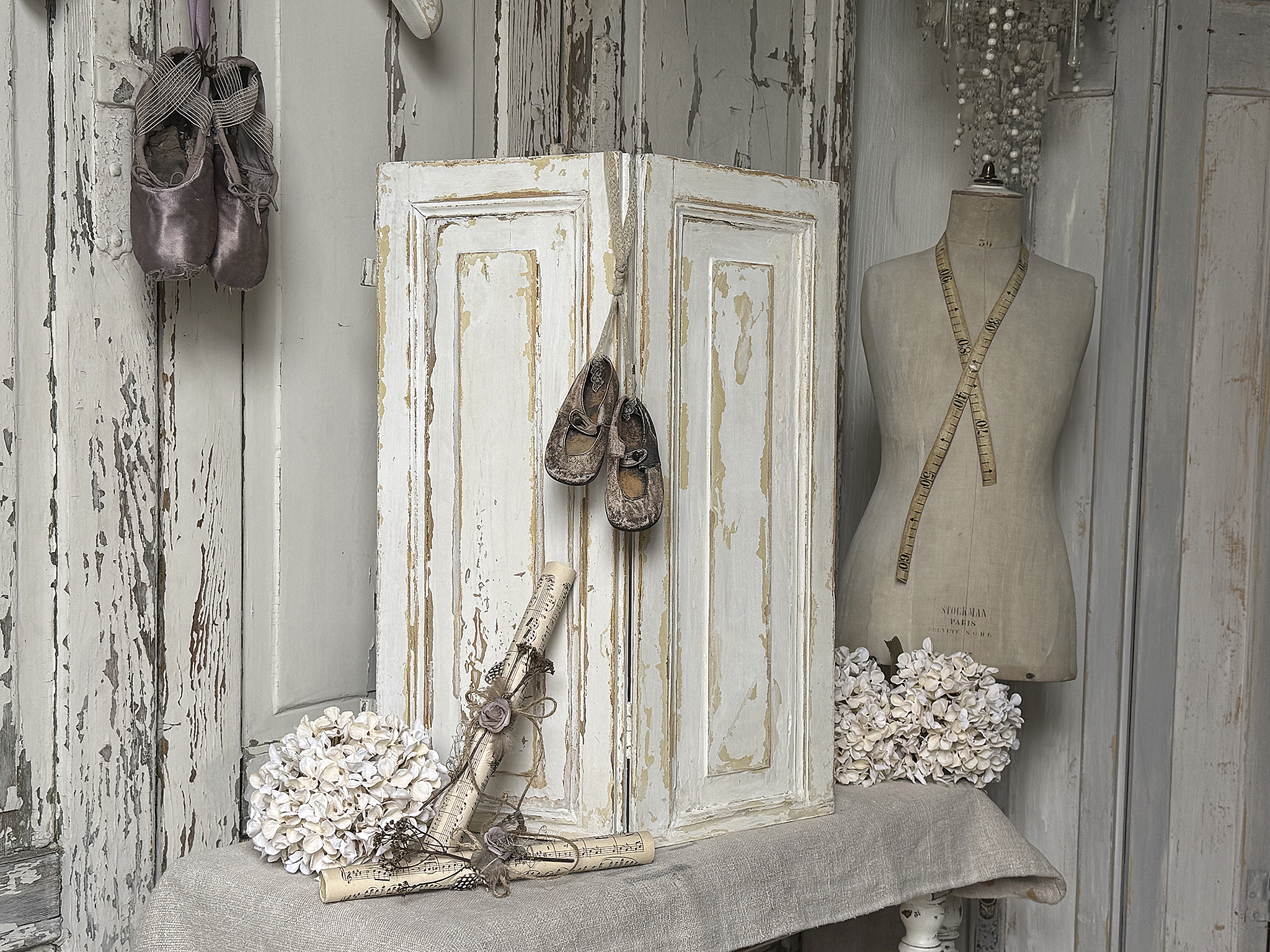 Charme vergangener Zeiten – süßer französischer Klappladen***