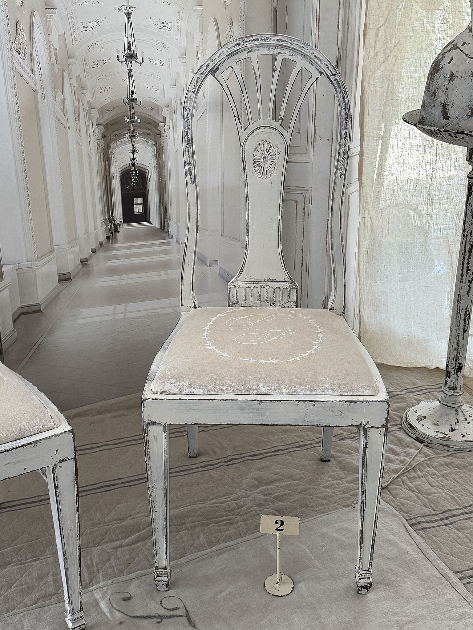 Edler antiker Shabby-Stuhl***