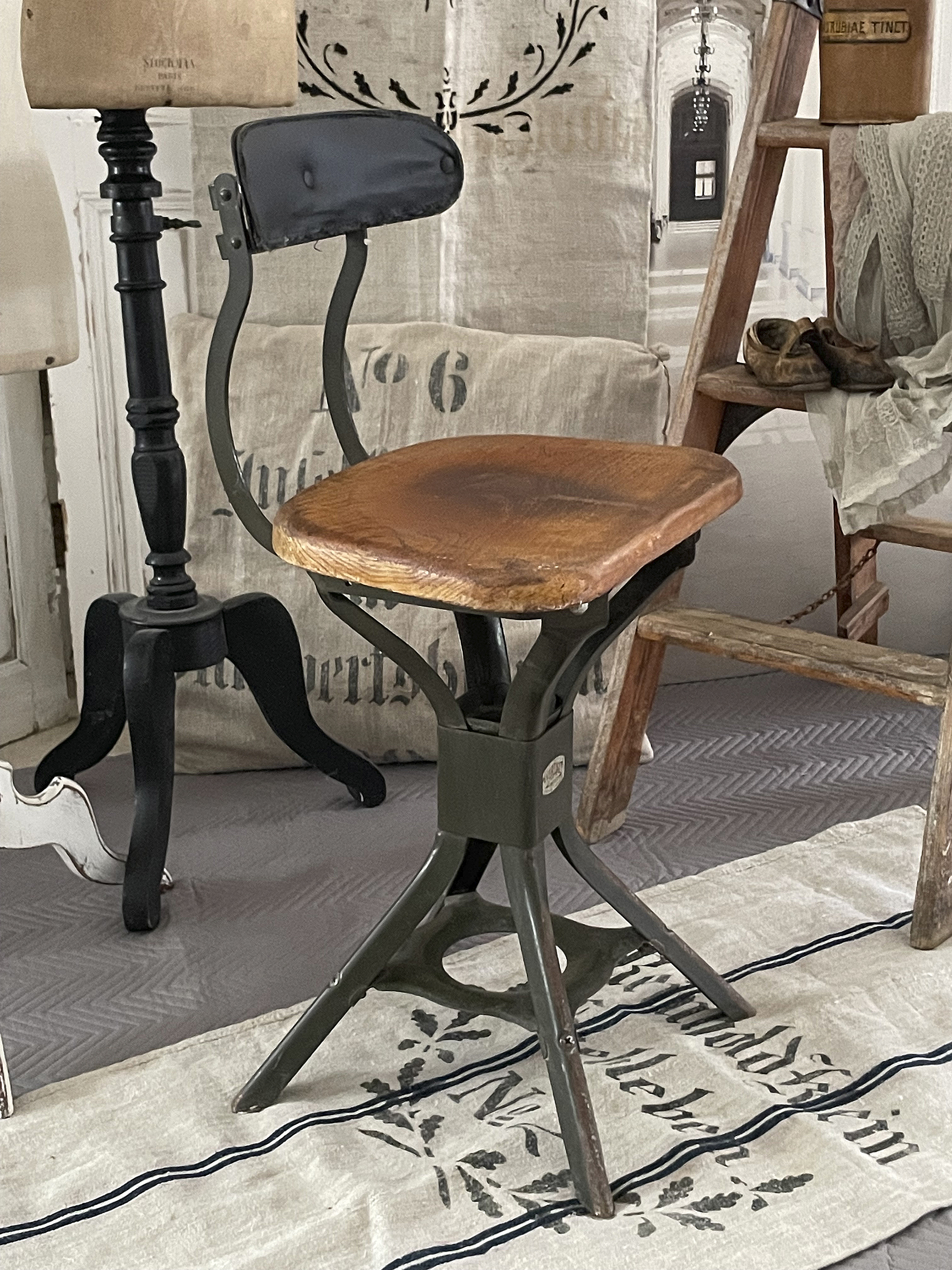 Reserviert! Cooler Vintage Loft Stuhl*** Reserviert! Cooler Vintage Loft Stuhl***