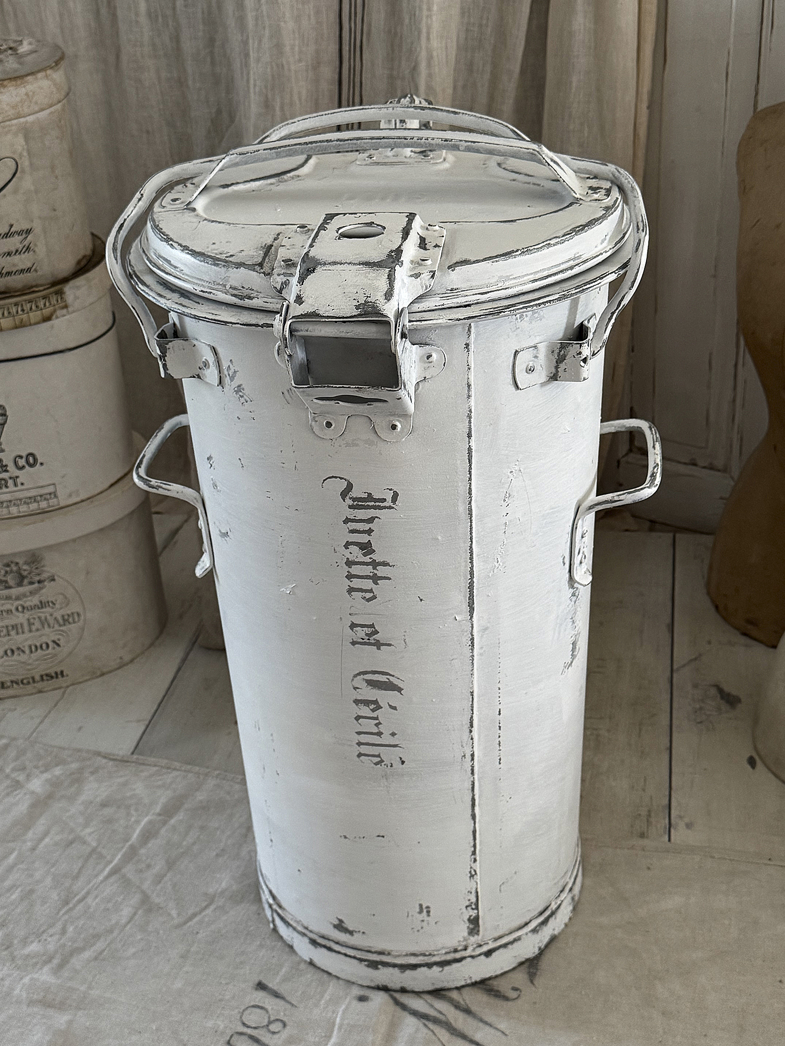 Alte große Zinkmülltonne 1926***