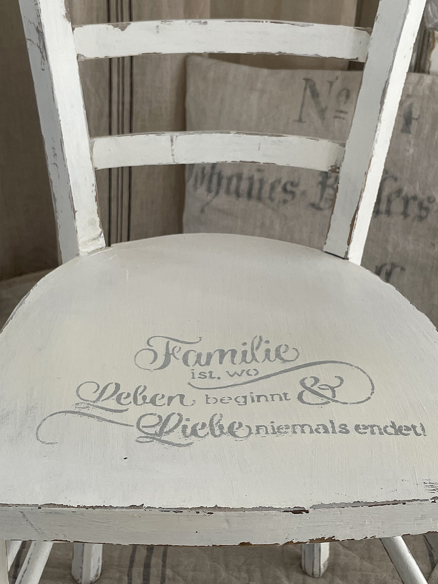 Zarter Shabbystuhl Familie*** Zarter Shabbystuhl Familie***