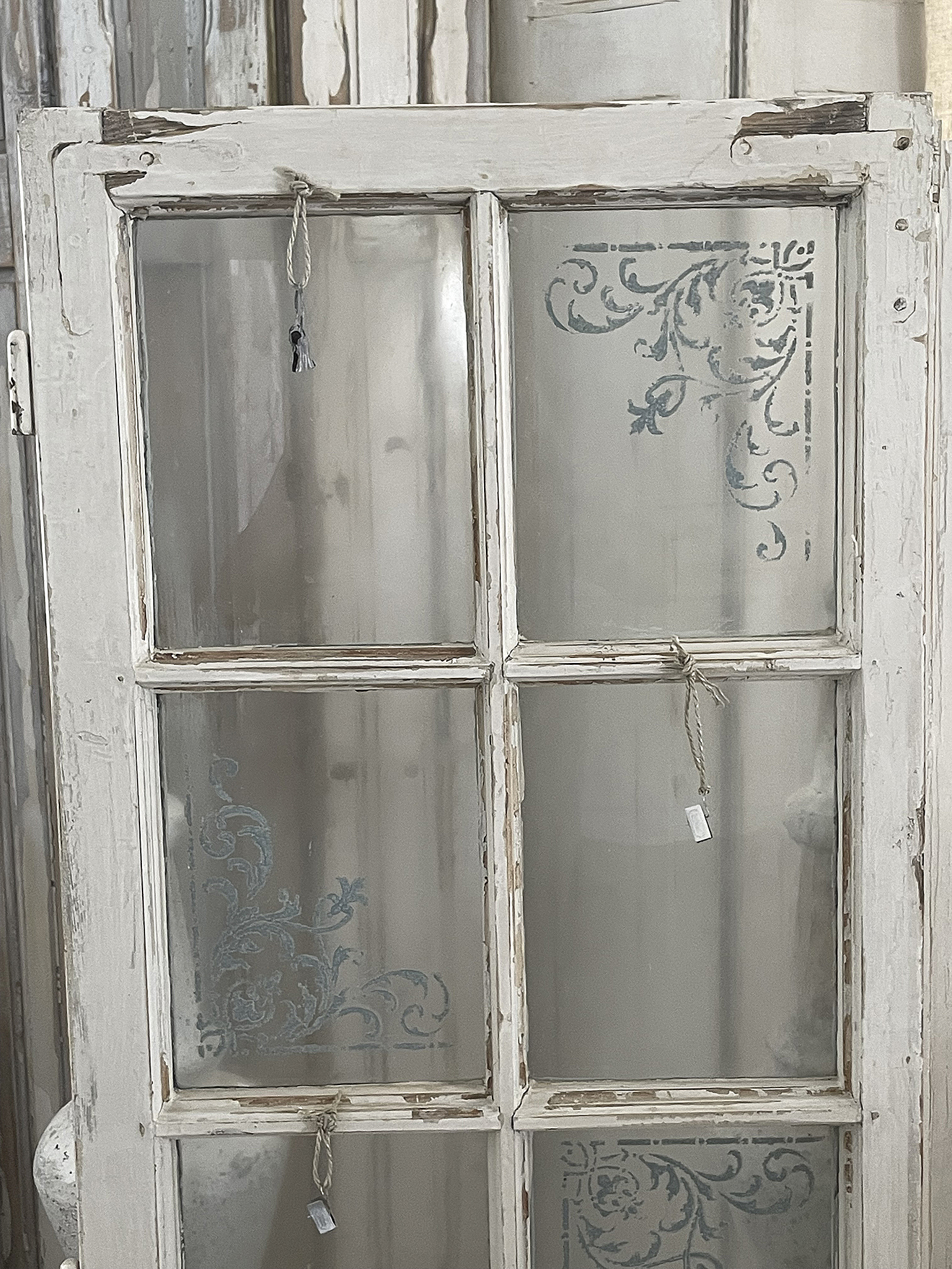 Individuelles antikes Fenster Memoboard ***
