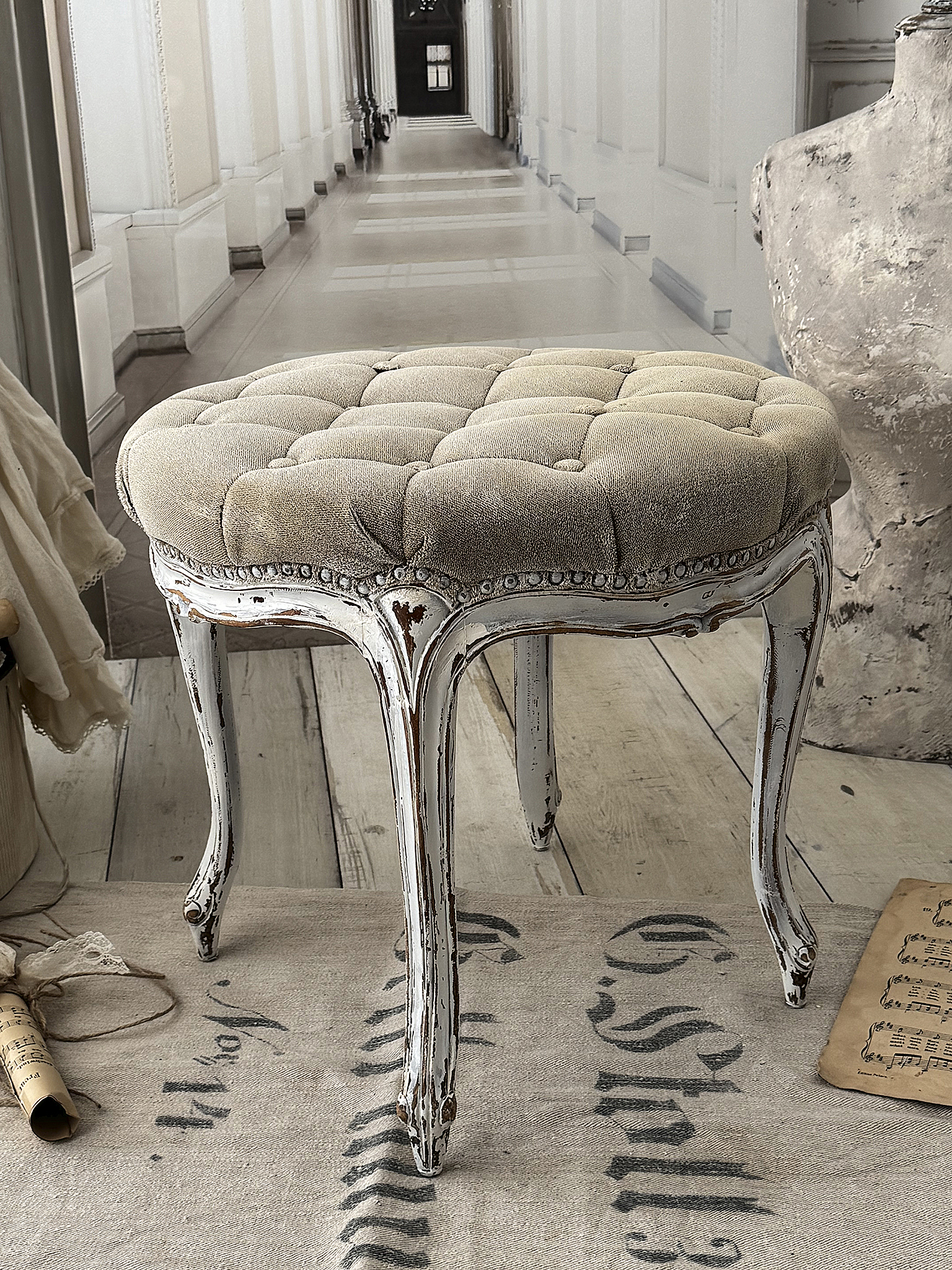 Reserviert! Alter Chippendale-Klavierhocker mit Federkern – Shabby Chic***