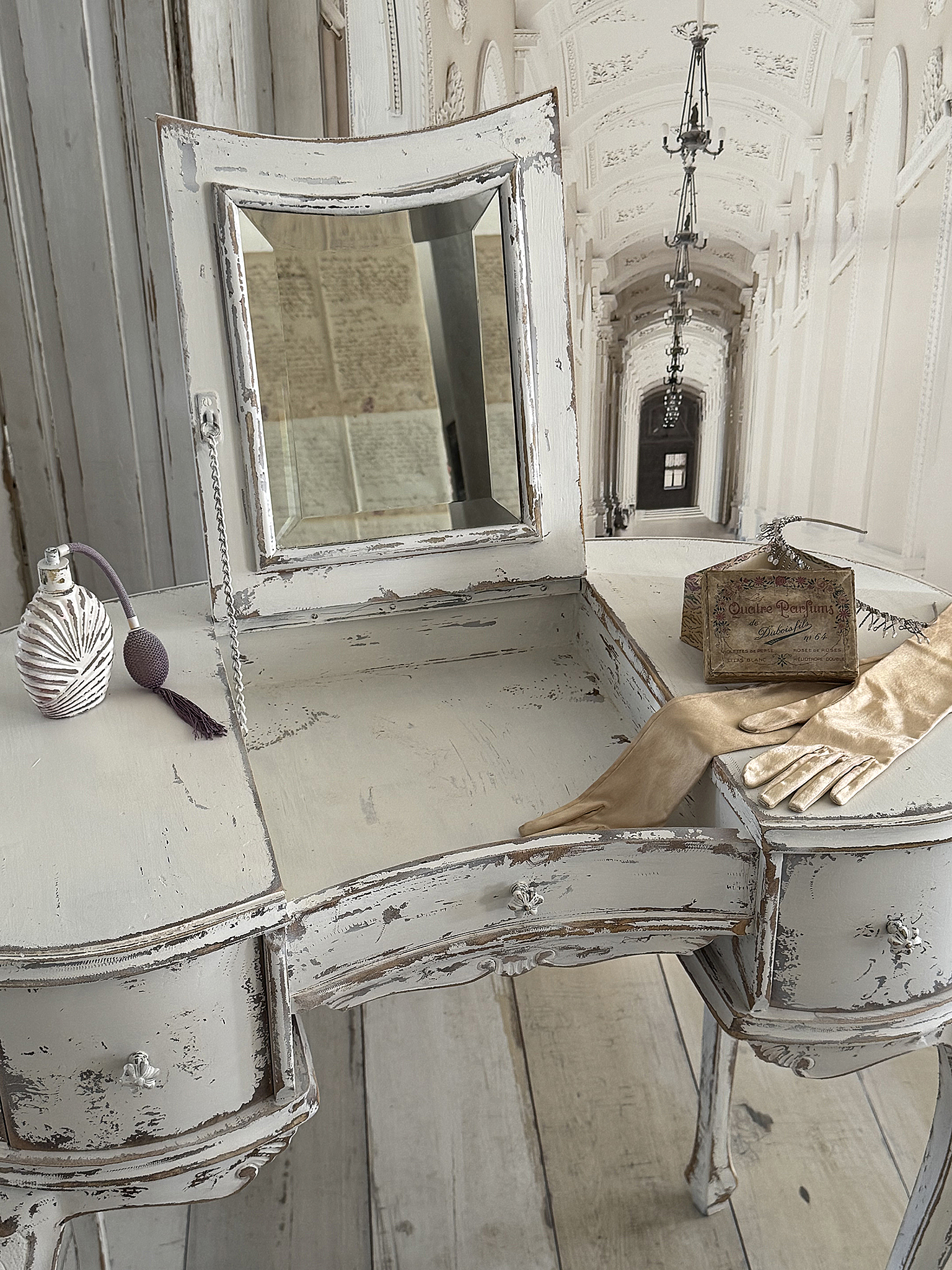 Reserviert für Sylvia! Seltener alter Schminktisch im Shabby Chic***