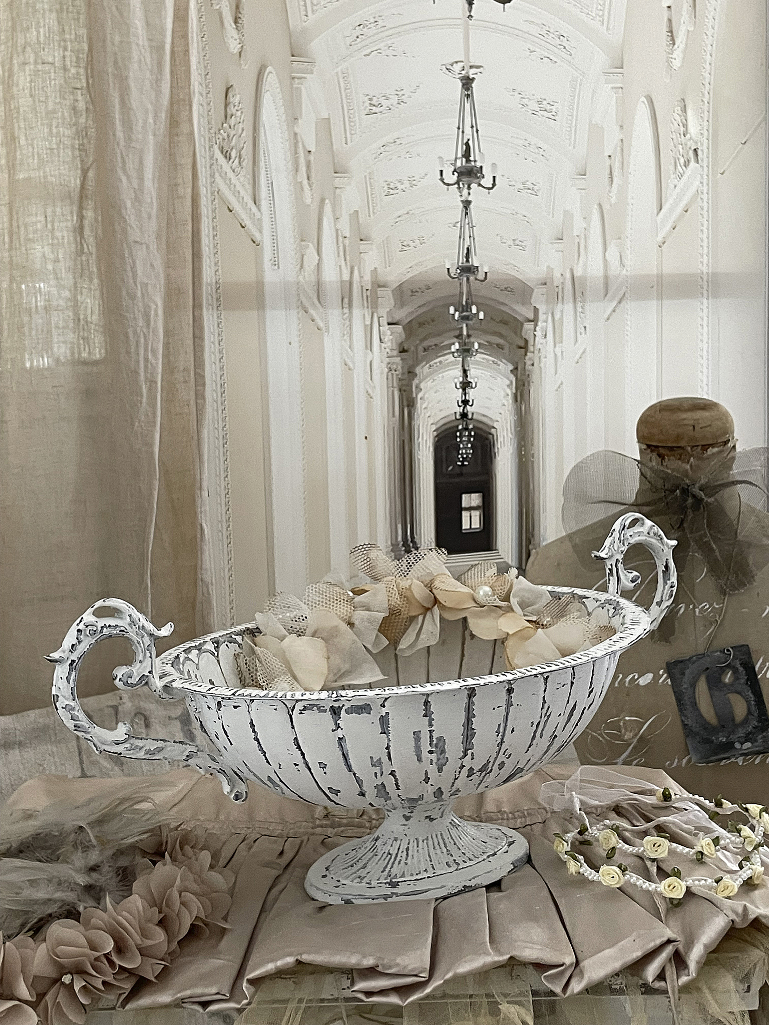 Antike ovale Schale / Jardiniere im Shabbykleid*** Antike ovale Schale / Jardiniere im Shabbykleid***