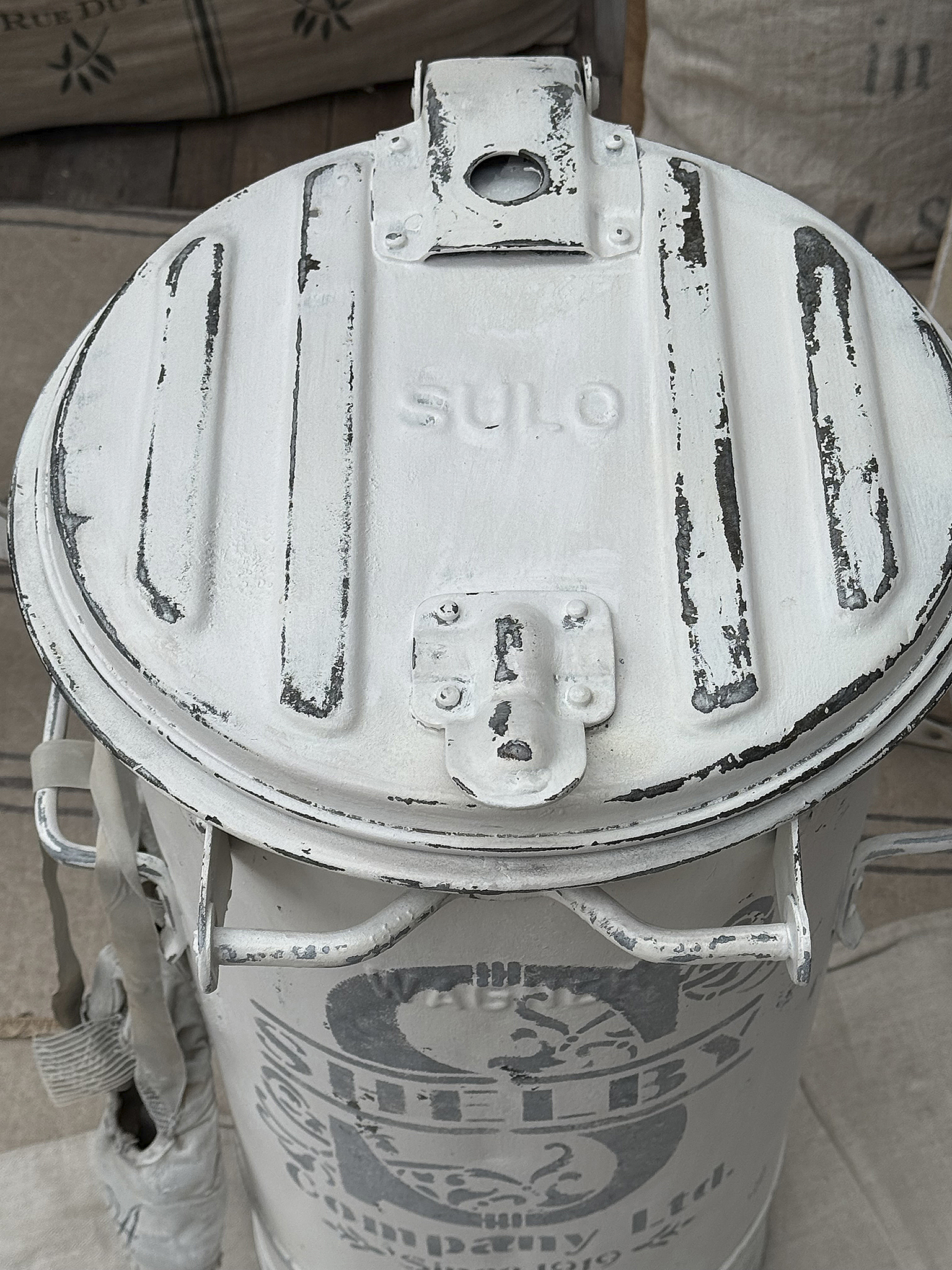 SULO Abfallbehälter mit Deckel, vintage Stil SULO Abfallbehälter in grau mit antikem Design und verschließbarem Deckel