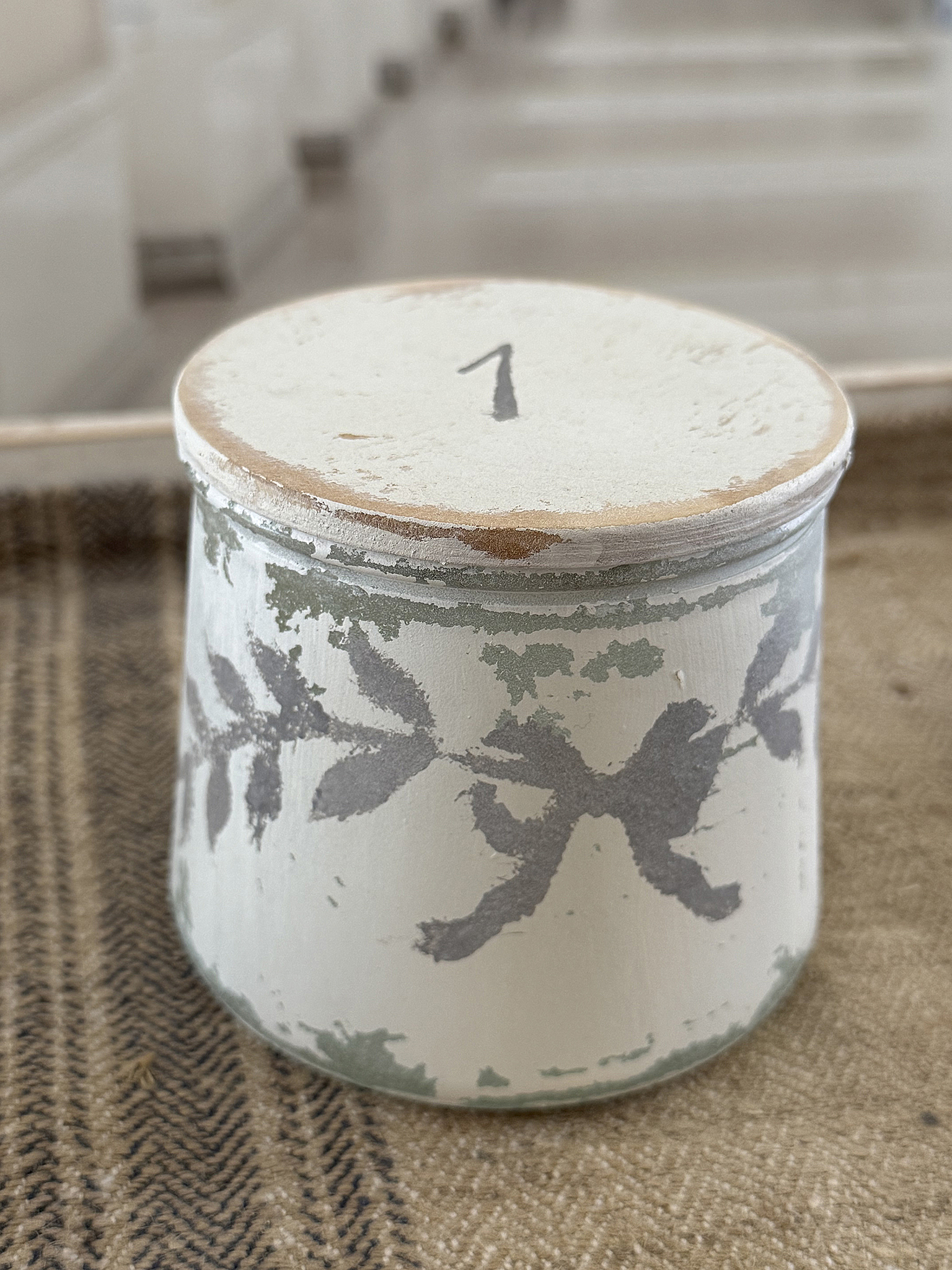 Shabby-Konvolut Tablett mit Schalen***