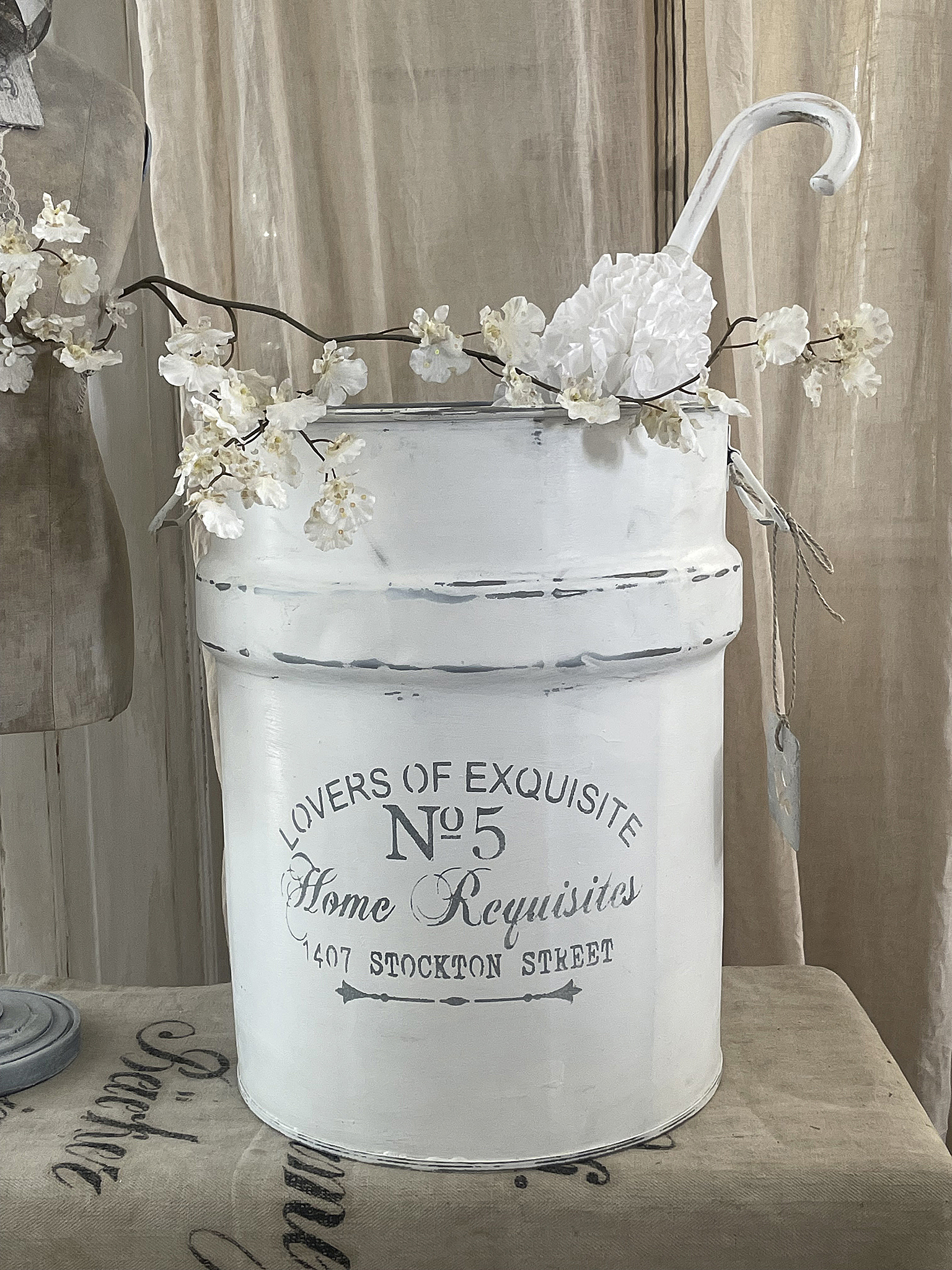Shabby-Tonne aus Aluminium Reyuisites*** Shabby-Tonne aus Aluminium Reyuisites***