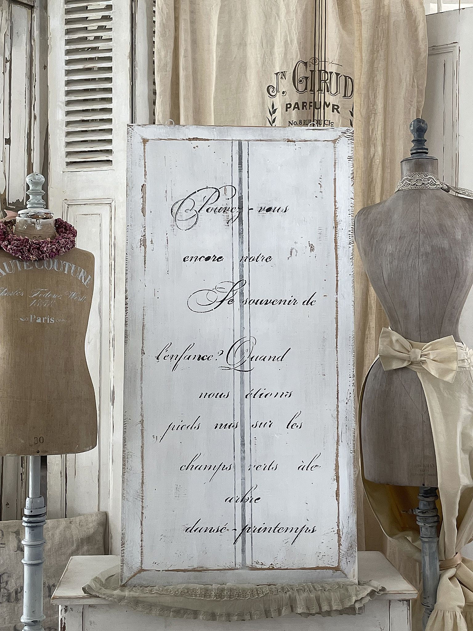 Großes Bild aus alter Holzkassette