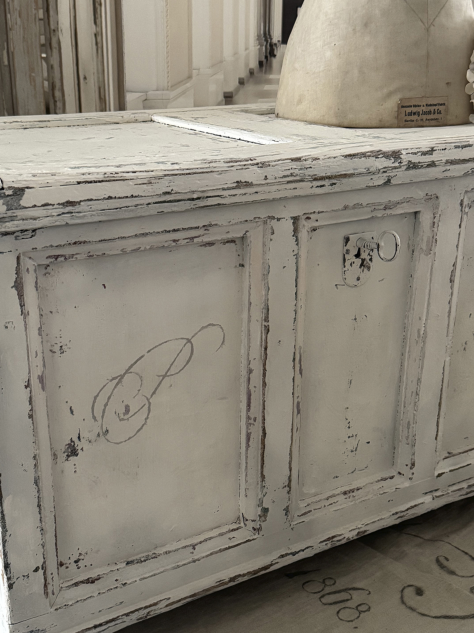 Antike Truhe/Sitztruhe Shabby-Pur ***