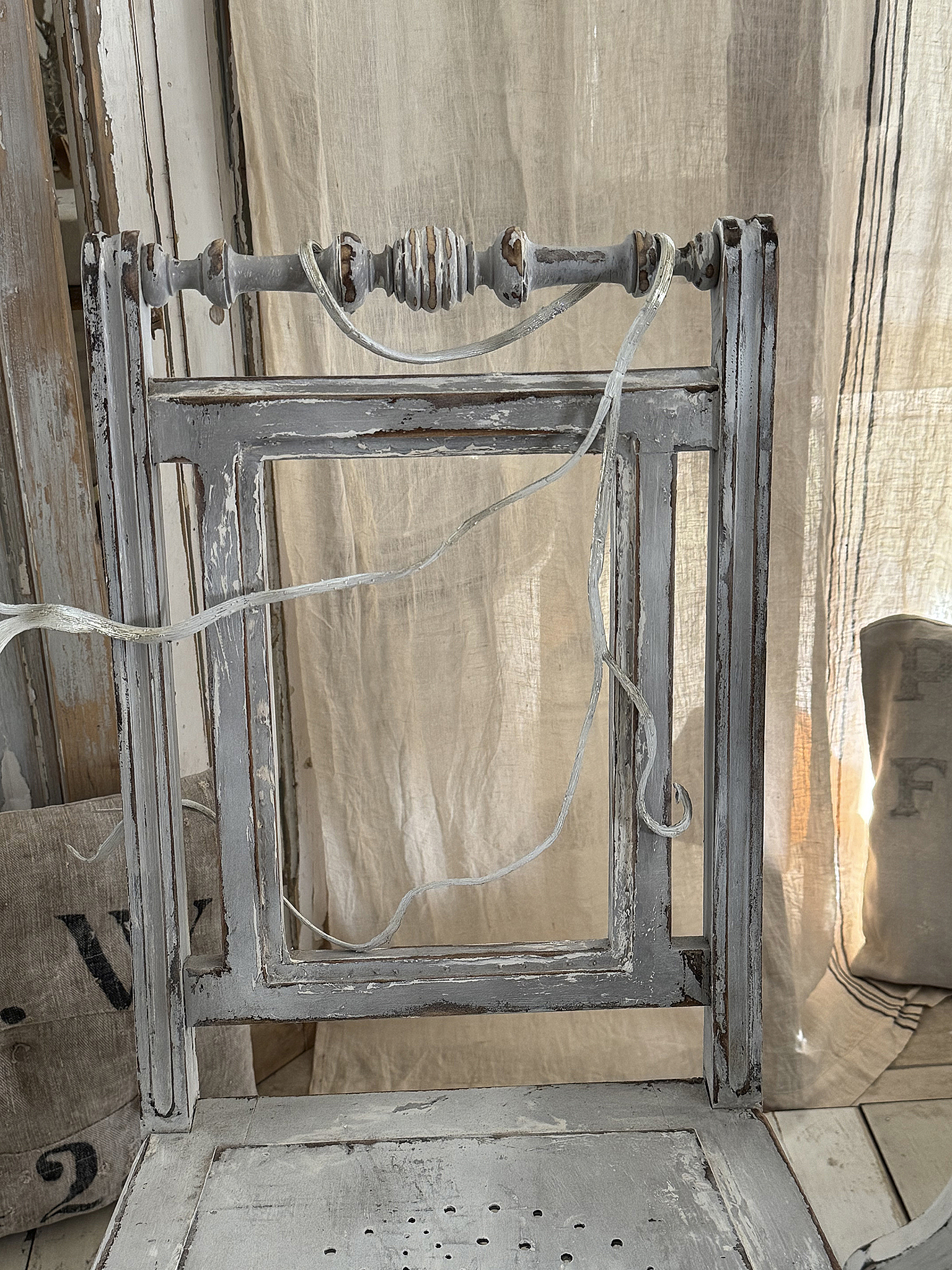  Ein antiker Gründerzeitstuhl mit Geschichte*** 