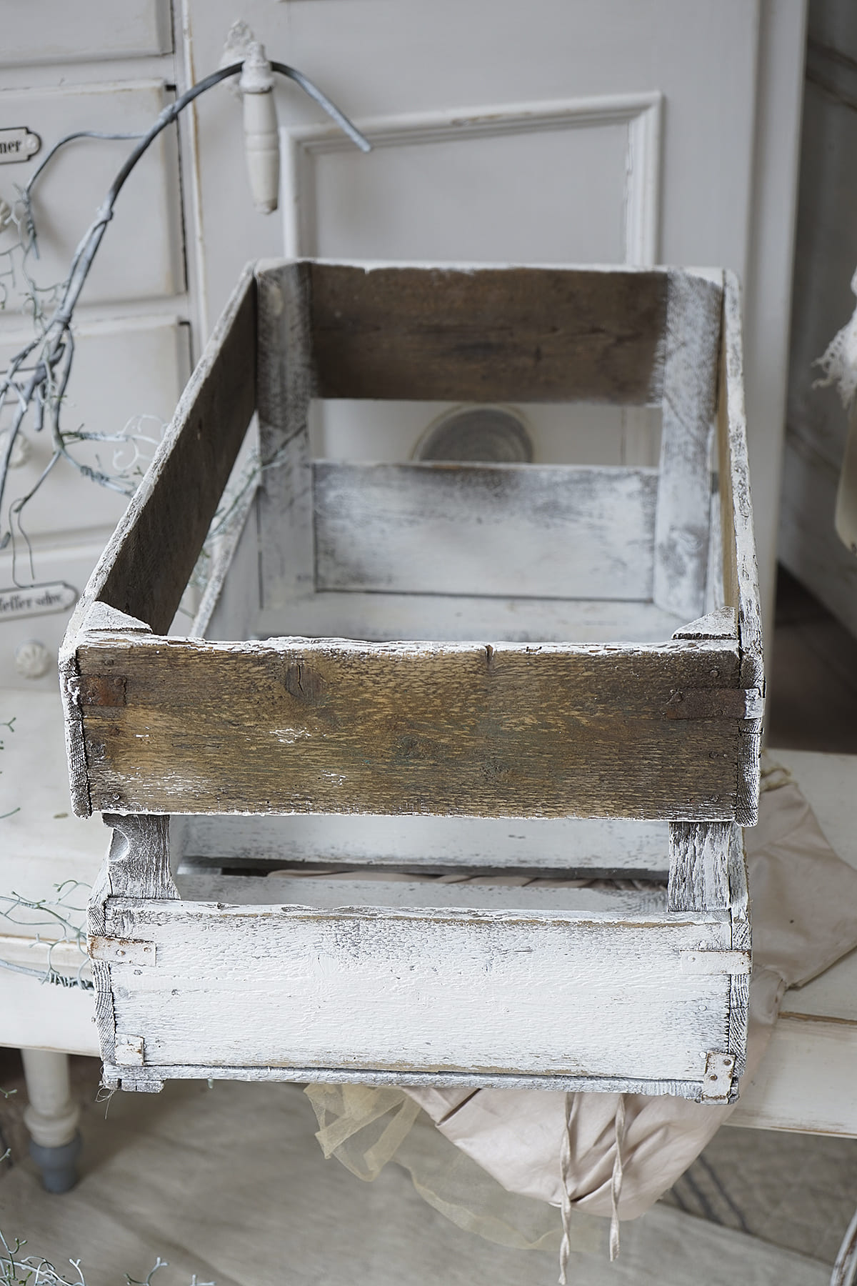 Holzkiste im Shabby-Chic-Design, ideal zur Dekoration und Aufbewahrung