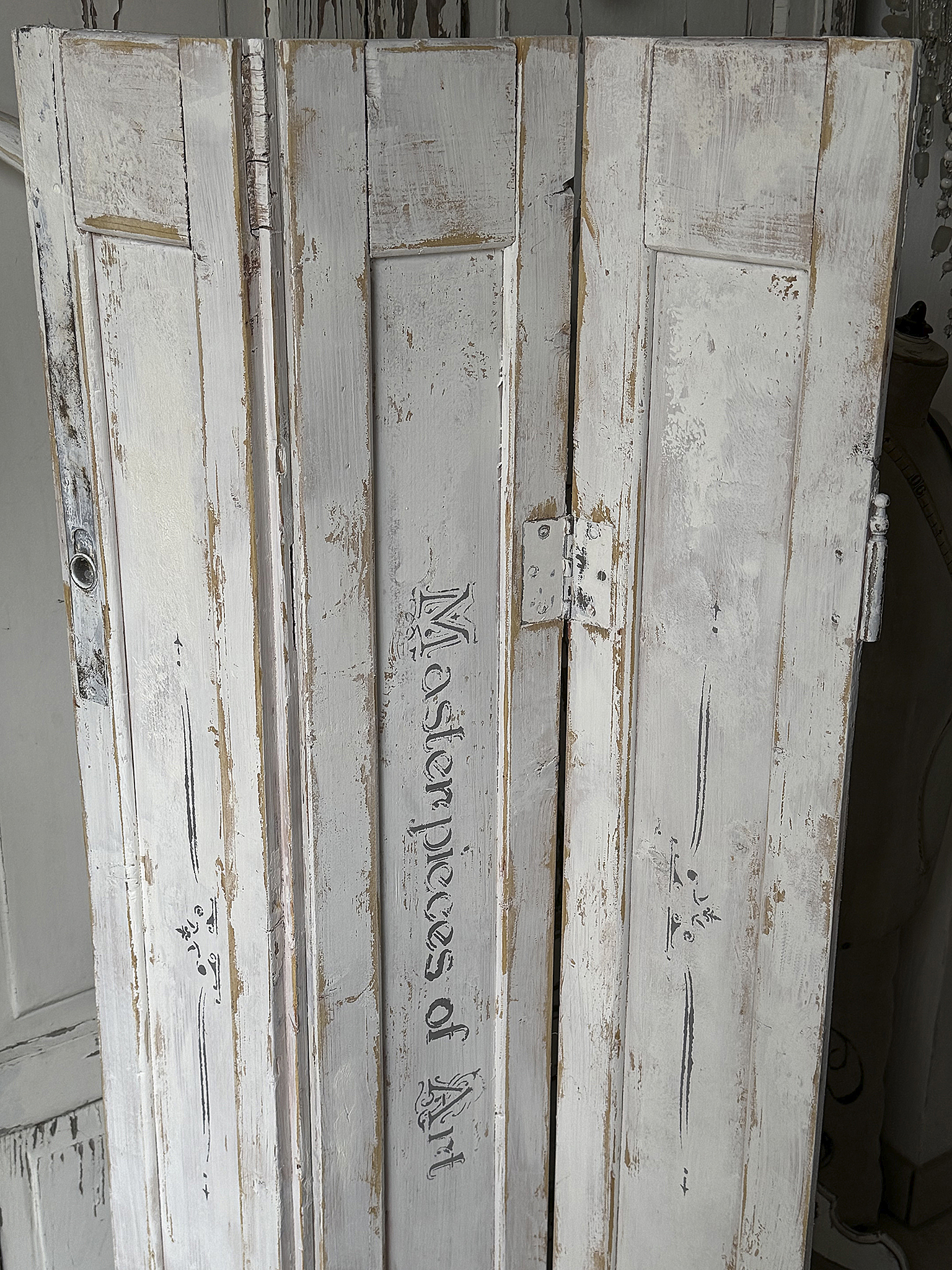 Französischer Klappladen – ein echtes Masterpieces of Art***