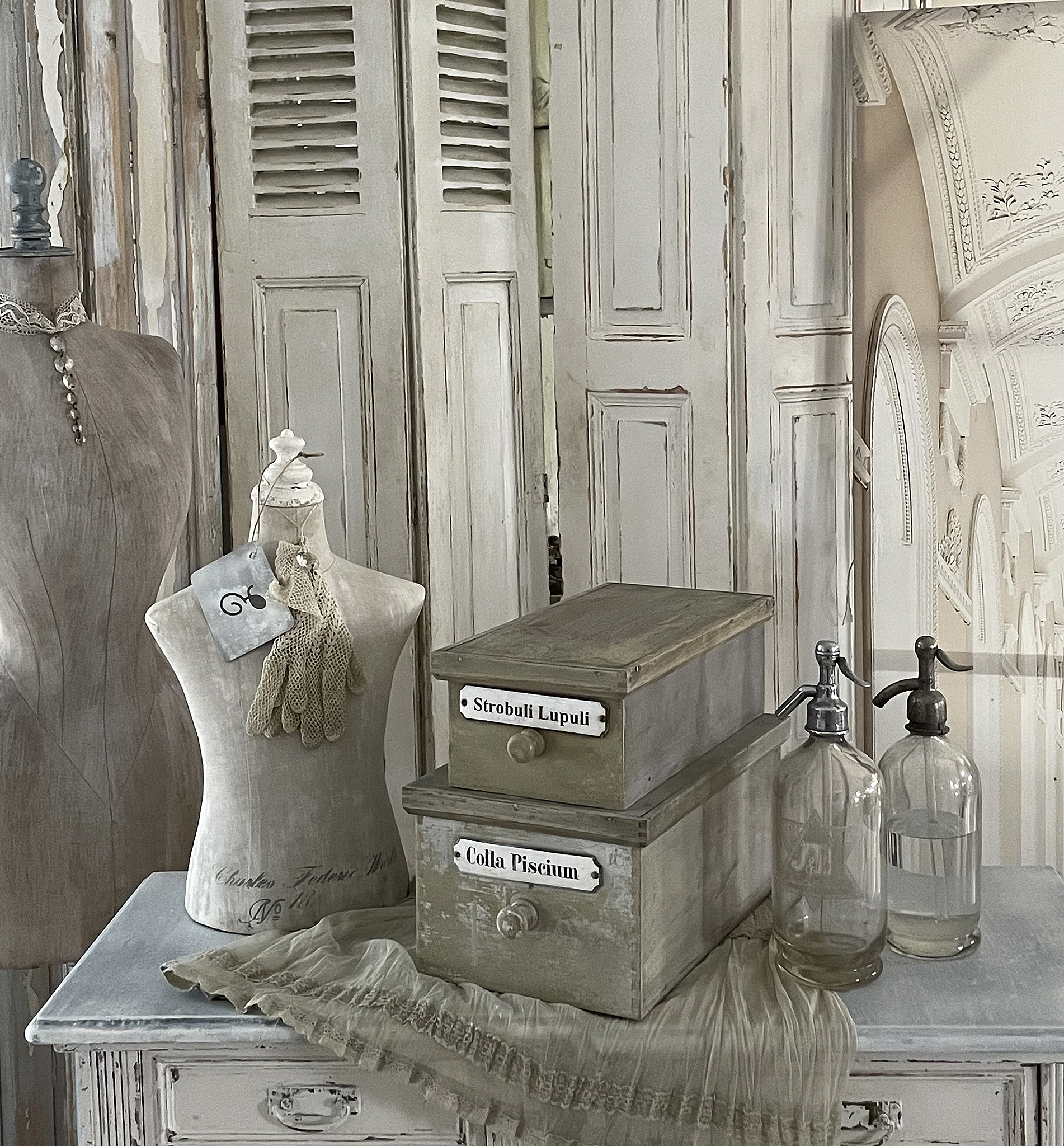 Duo alte Holz Apothekerkisten mit Deckel im Original Lack*** Duo alte Holz Apothekerkisten mit Deckel im Original Lack***