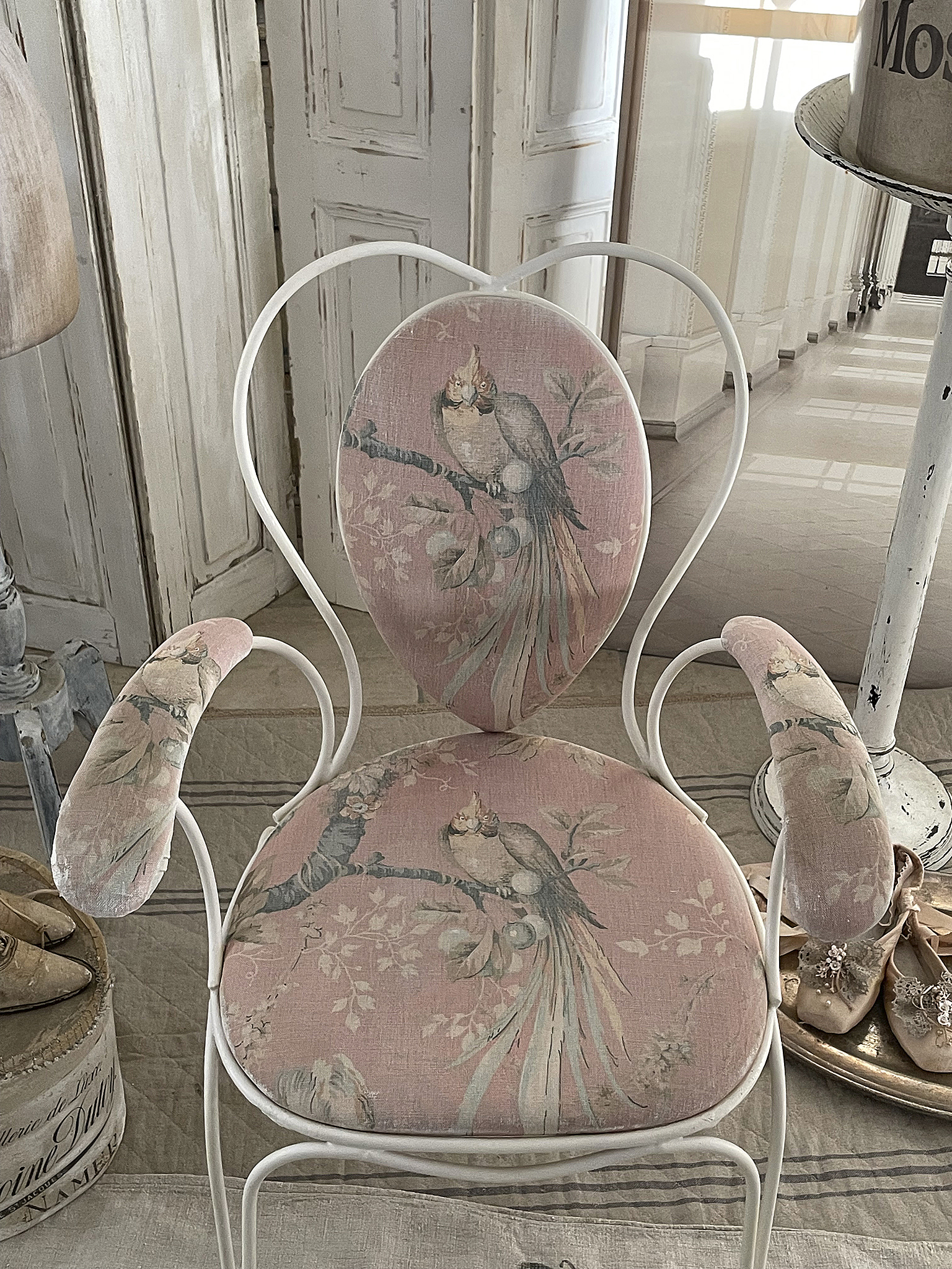 Alter edler Metallstuhl mit Polster*** Alter edler Metallstuhl mit Polster***