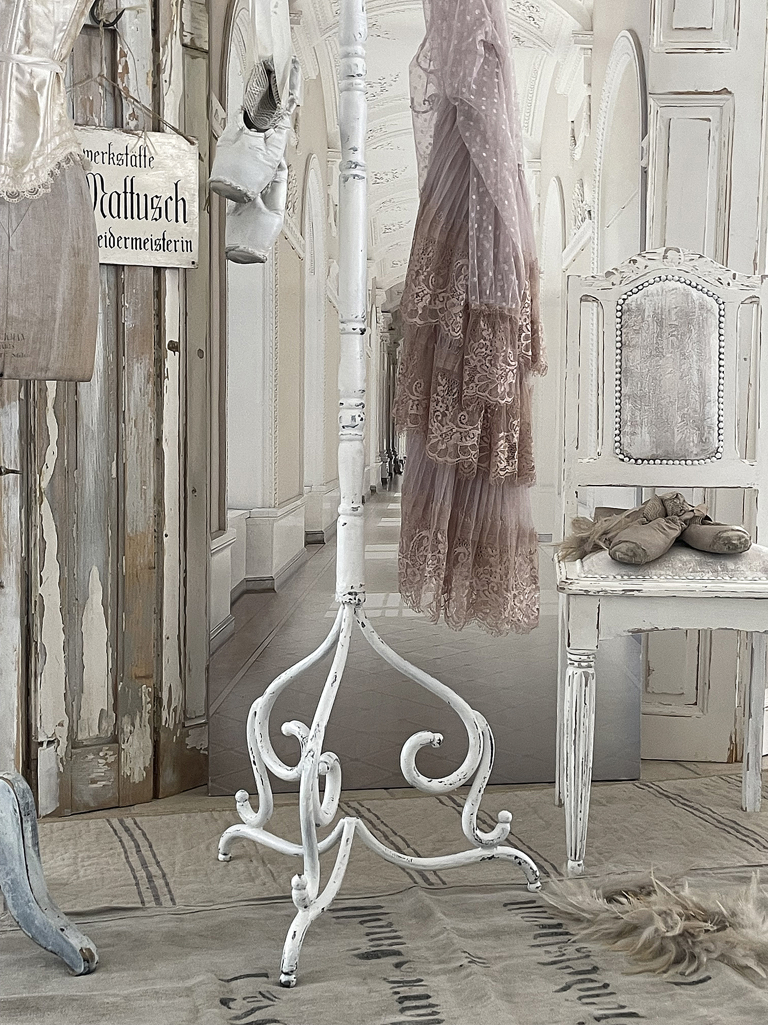 Wunderschöner Garderobenständer im Shabbykleid** Wunderschöner Garderobenständer im Shabbykleid**