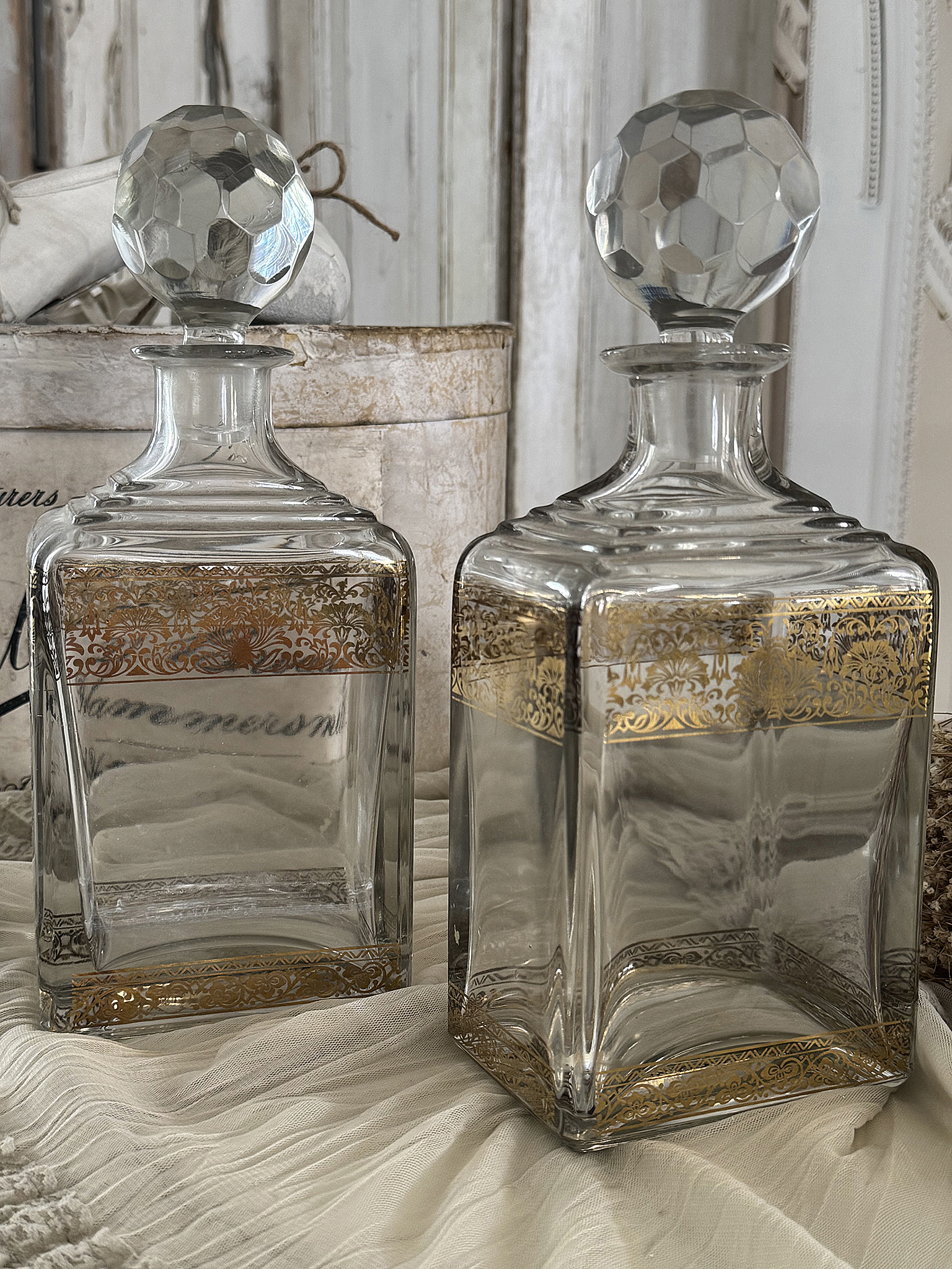 Elegante Vintage-Kristallkaraffen/Flaschen***