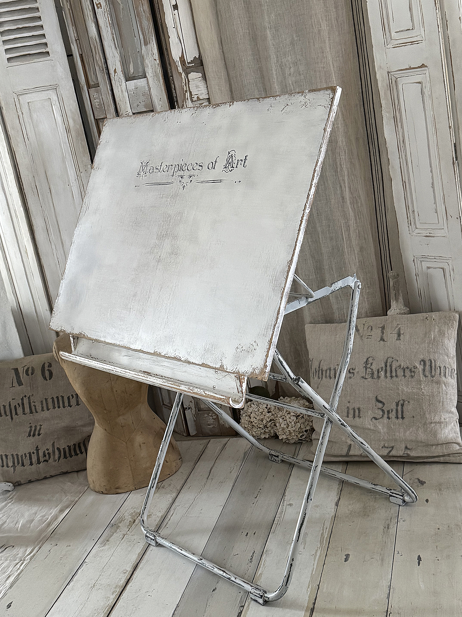 Alter Architekten-Tisch „Masterpieces of Art“***