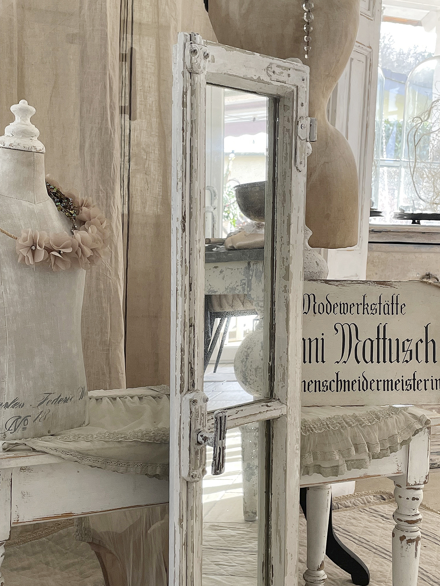 Antikes schmales Sprossen/Spiegelfenster 1*** Antikes schmales Sprossen/Spiegelfenster 1***