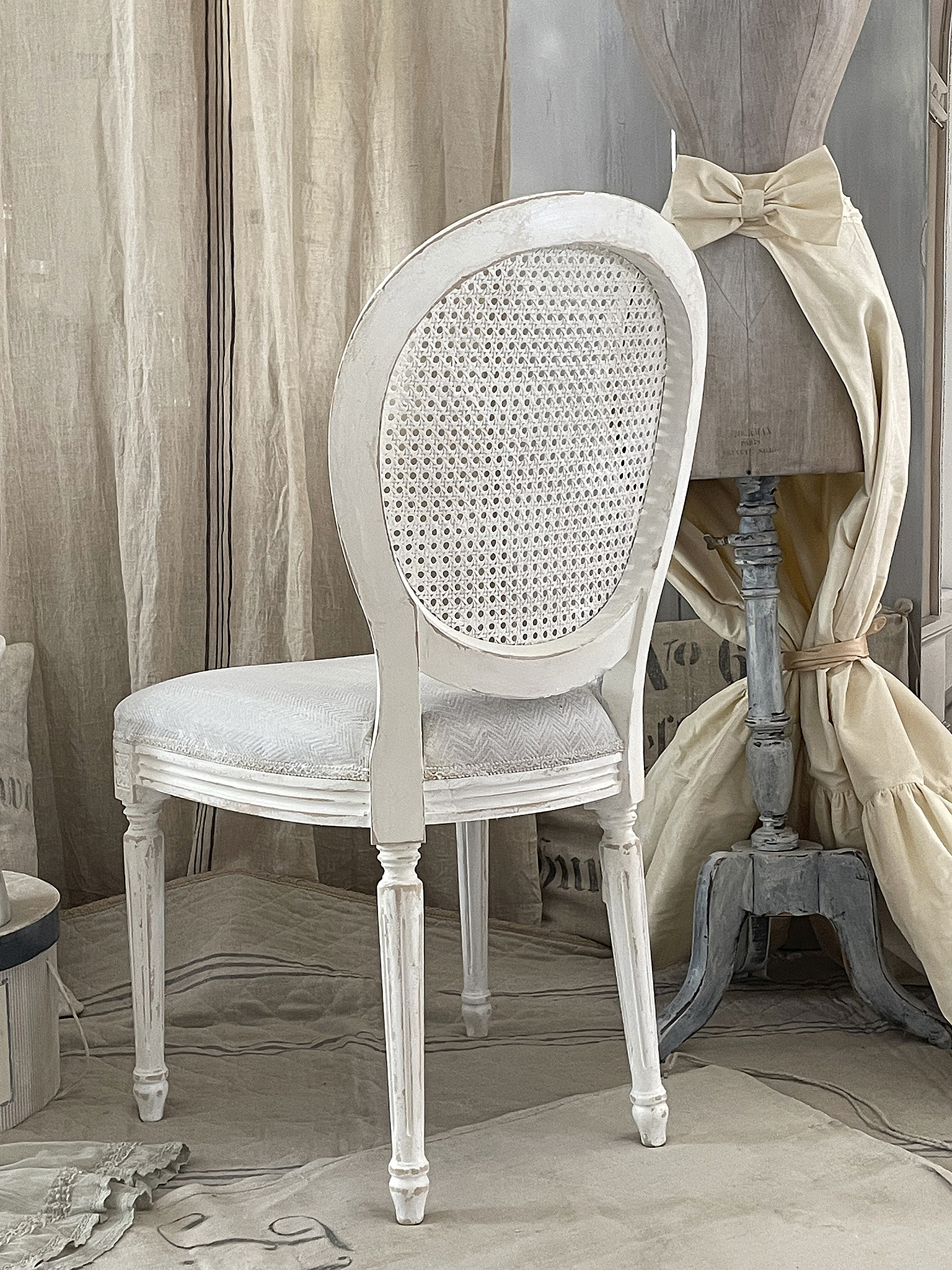 Alter Medaillon Suhl Shabby-Chic ** Alter Medaillon Suhl Shabby-Chic **