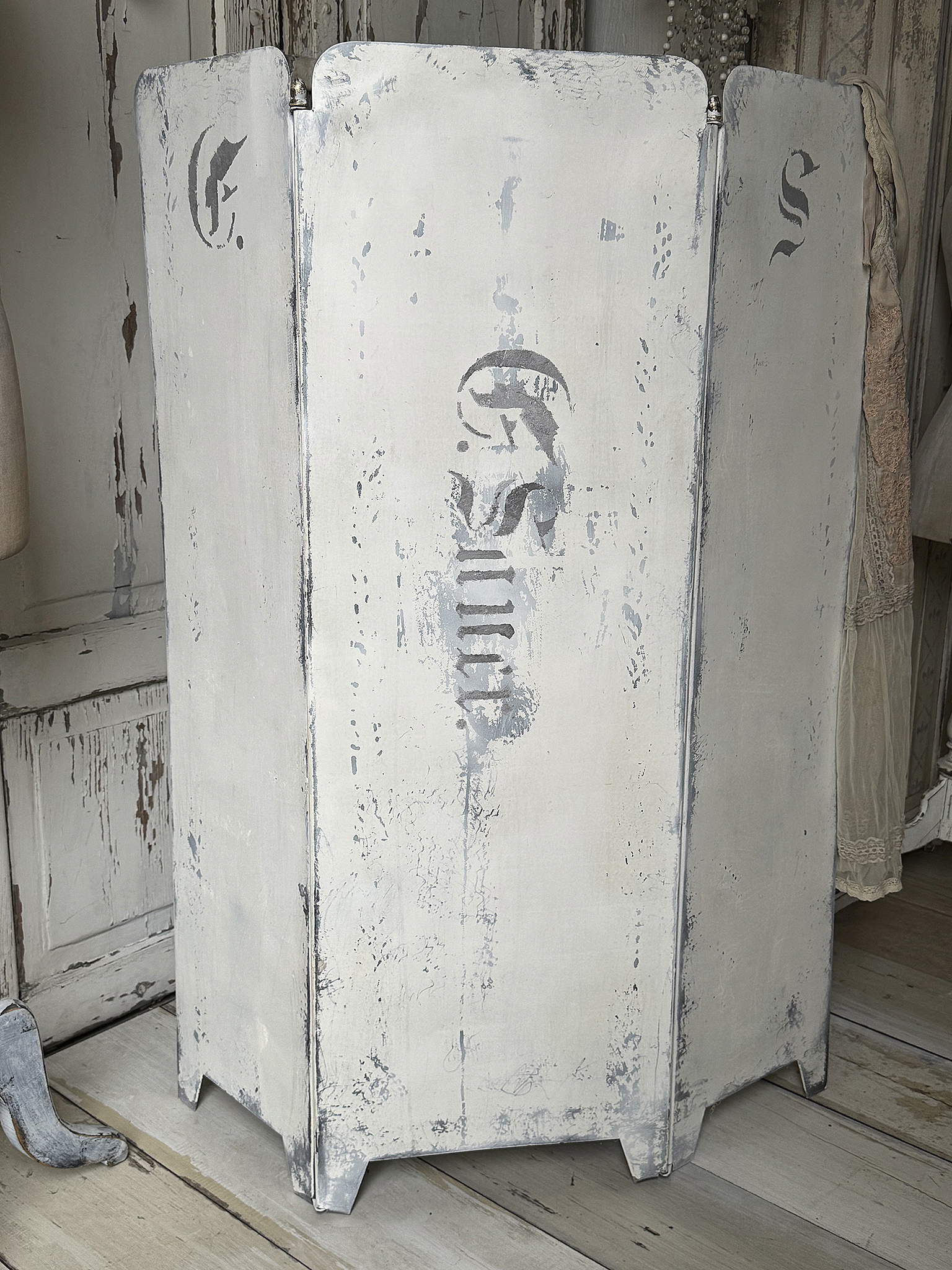 Antiker Kaminschutz-Paravent***