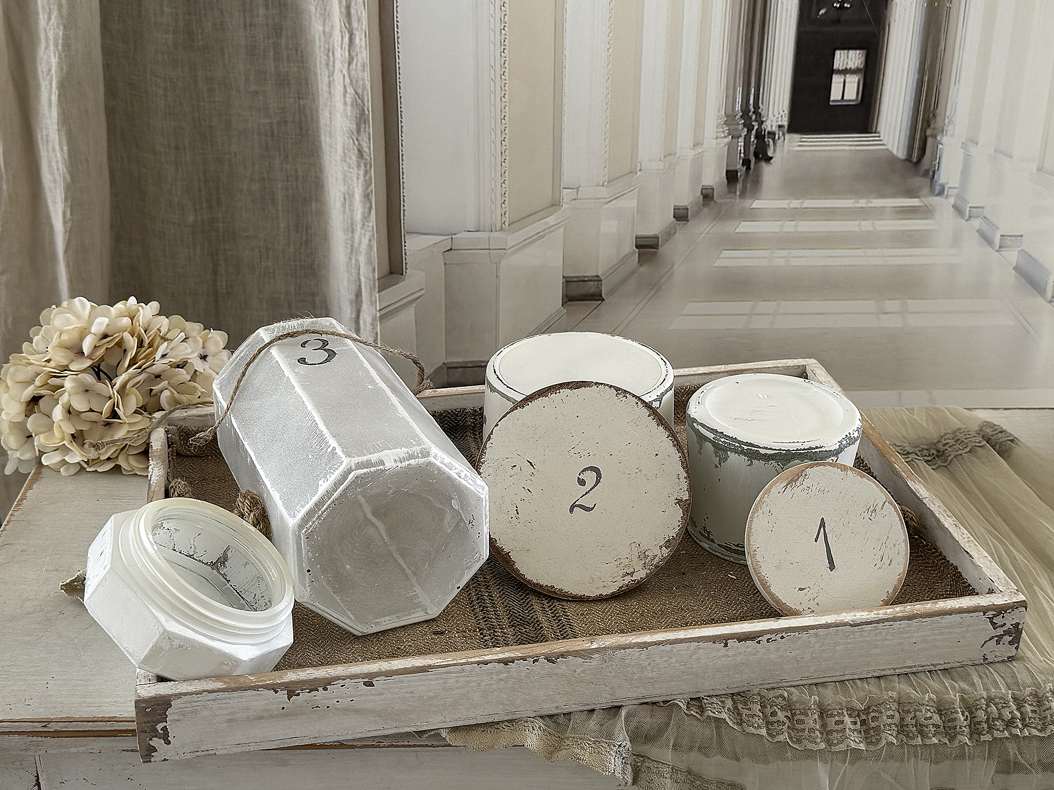 Shabby-Konvolut Tablett mit Schalen***