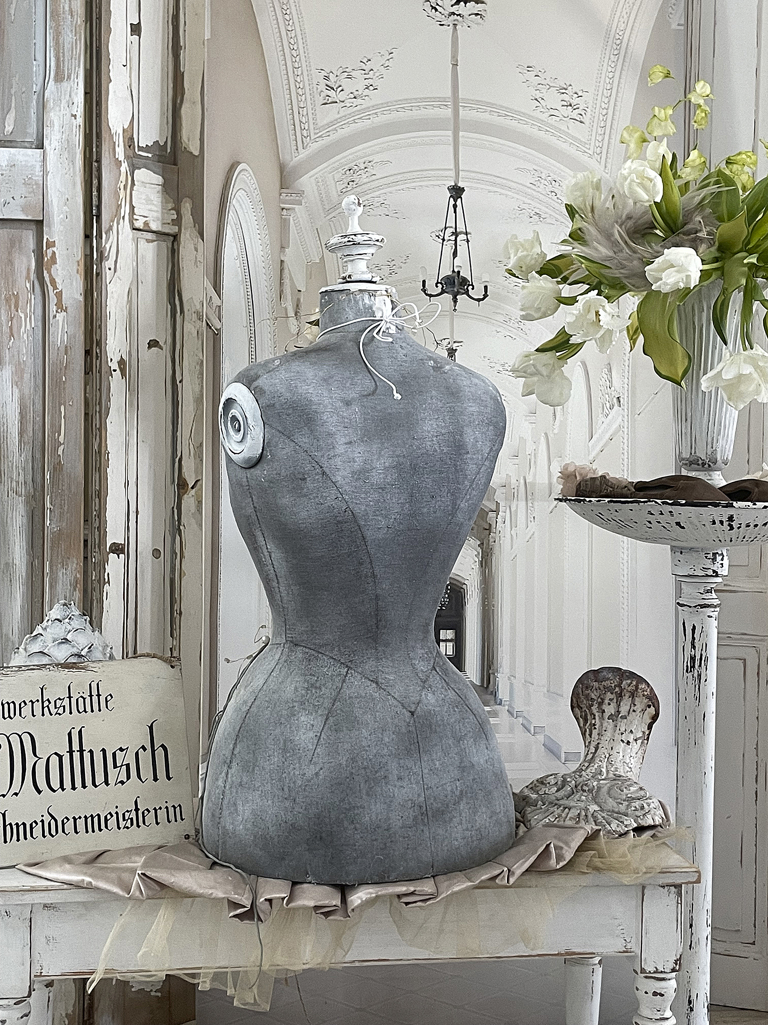 Antike Schneiderpuppe / Torso Wespentaille***