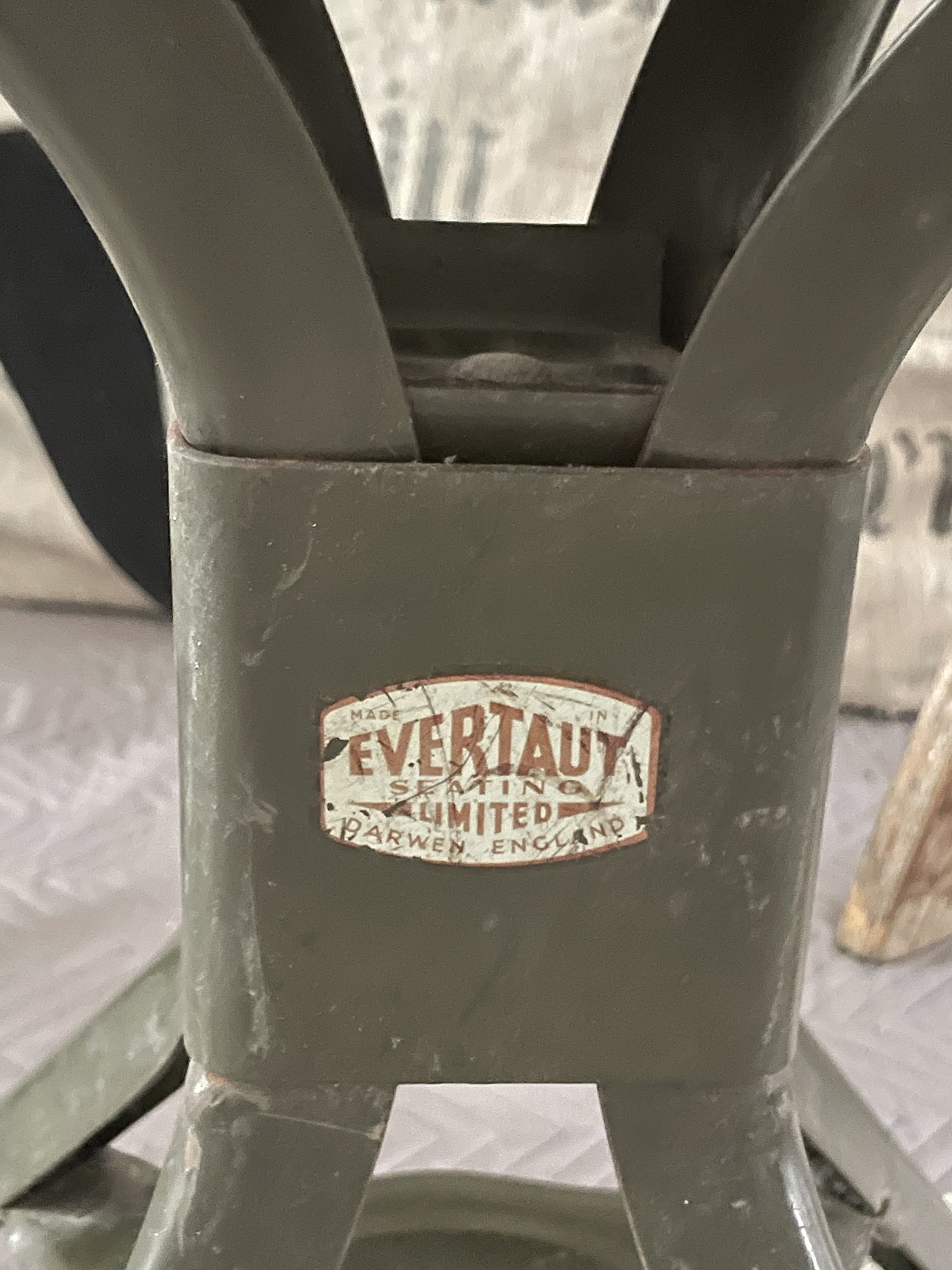 Reserviert! Cooler Vintage Loft Stuhl*** Reserviert! Cooler Vintage Loft Stuhl***
