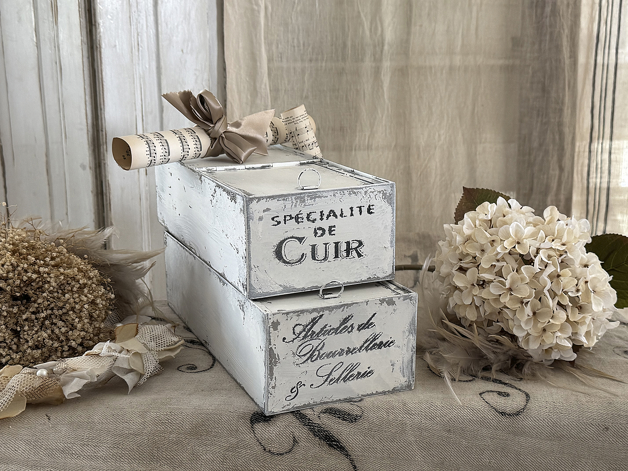 Duo alte Zinkblechkisten Specialite***