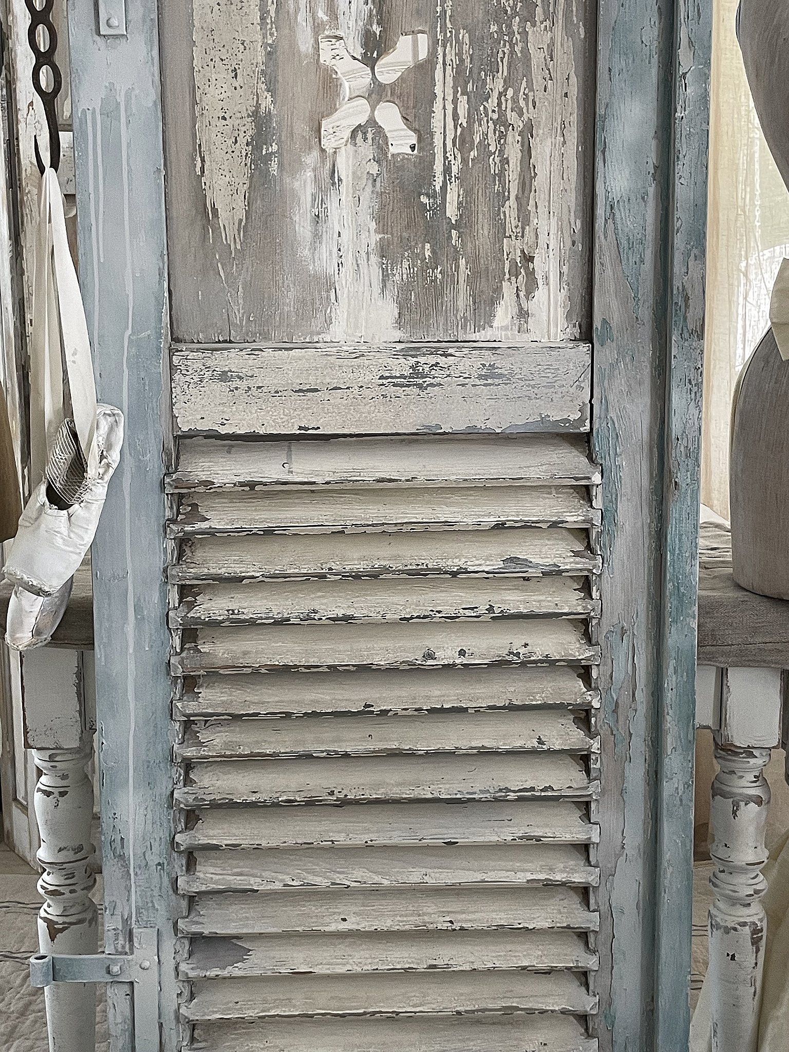 Reserviert! Antiker großer Fensterladen Shabby-Pur 1*** Reserviert! Antiker großer Fensterladen Shabby-Pur 1***
