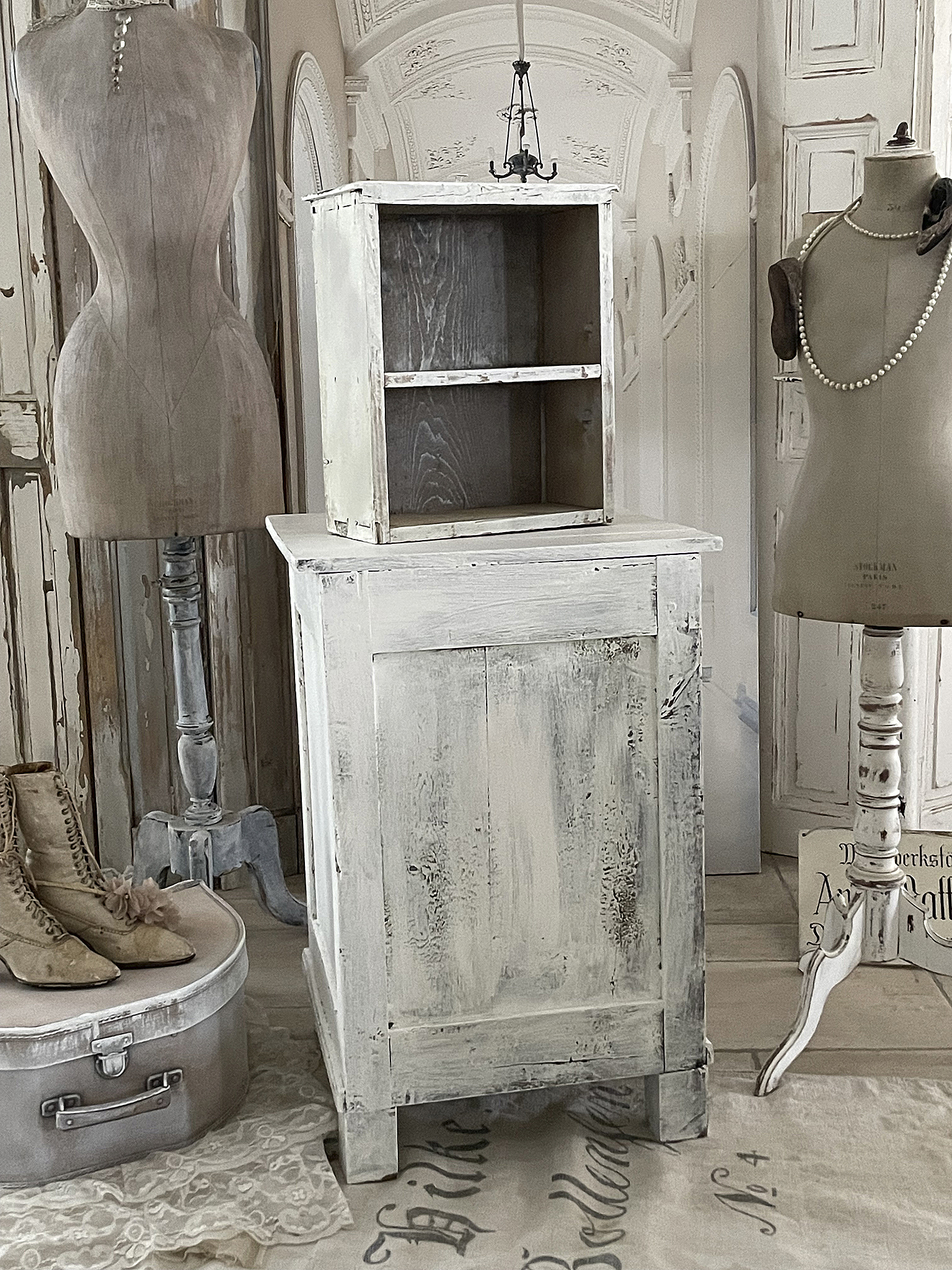 Brocante alter Beistellschrank*** Brocante alter Beistellschrank***