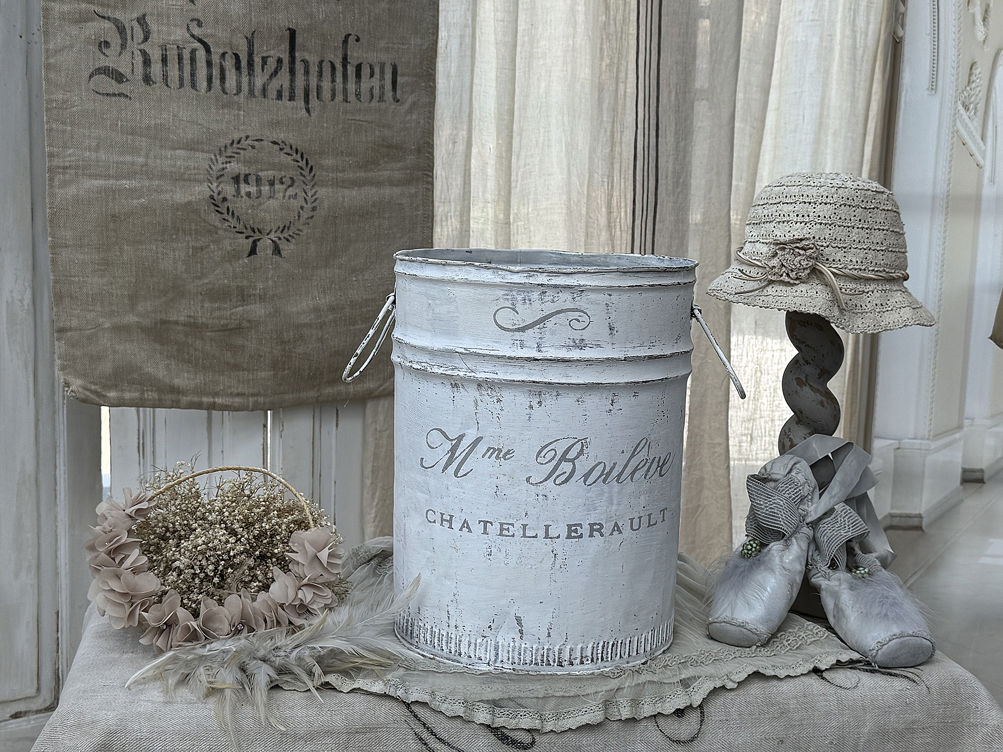 Alter Zinkeimer Boileve