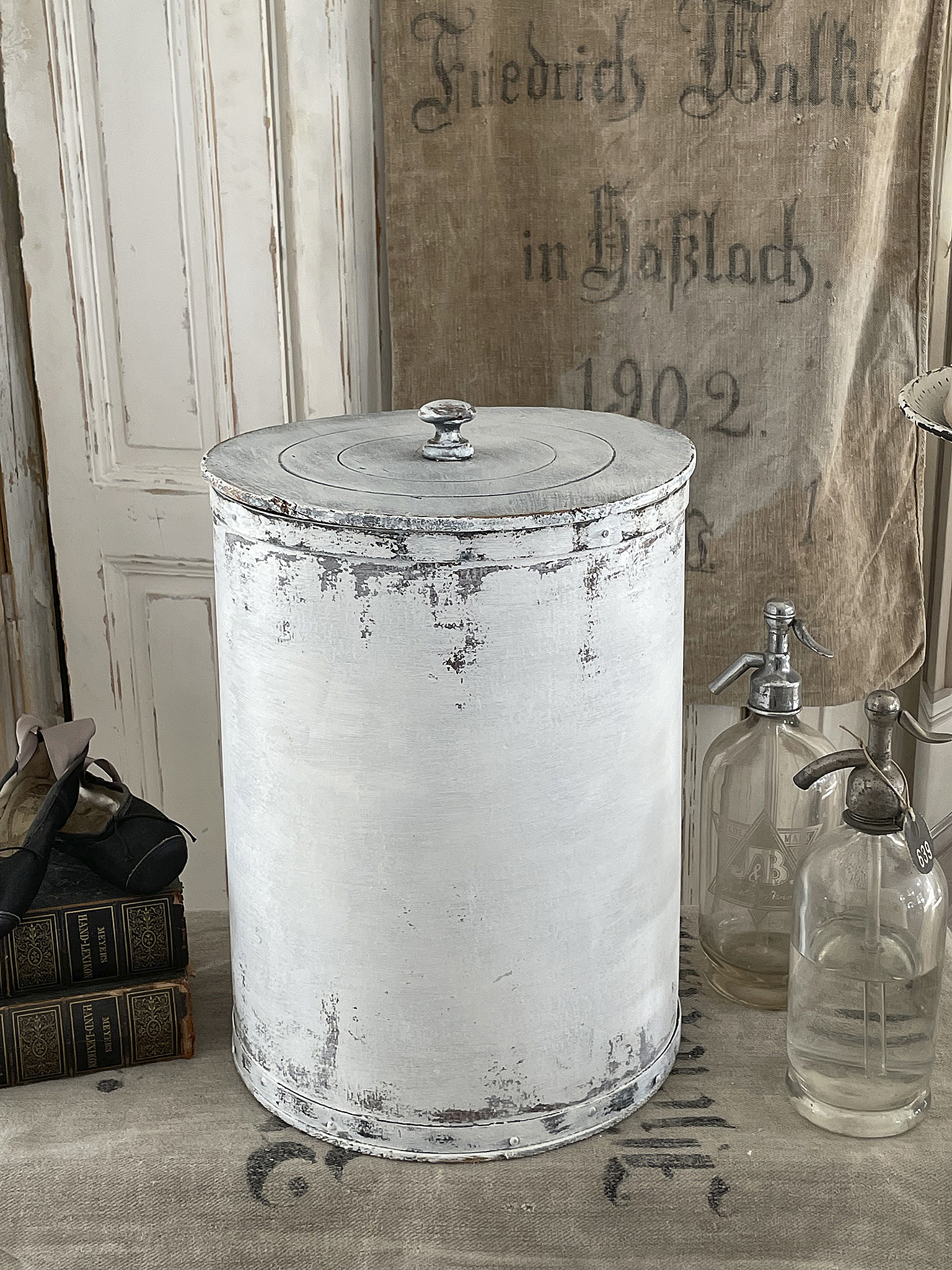 Alte Apothekertonne XL*** Alte Apothekertonne XL***