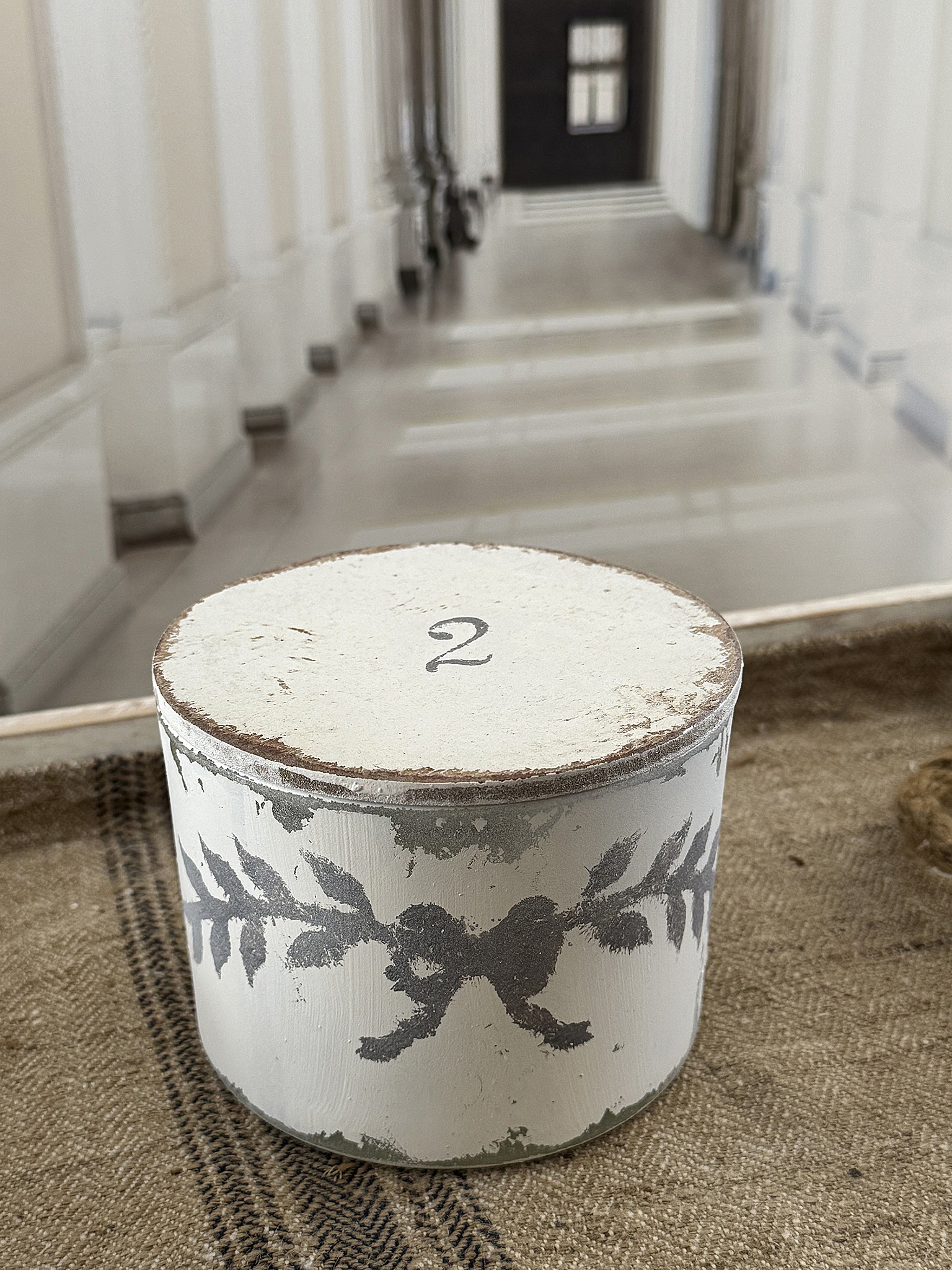 Shabby-Konvolut Tablett mit Schalen***