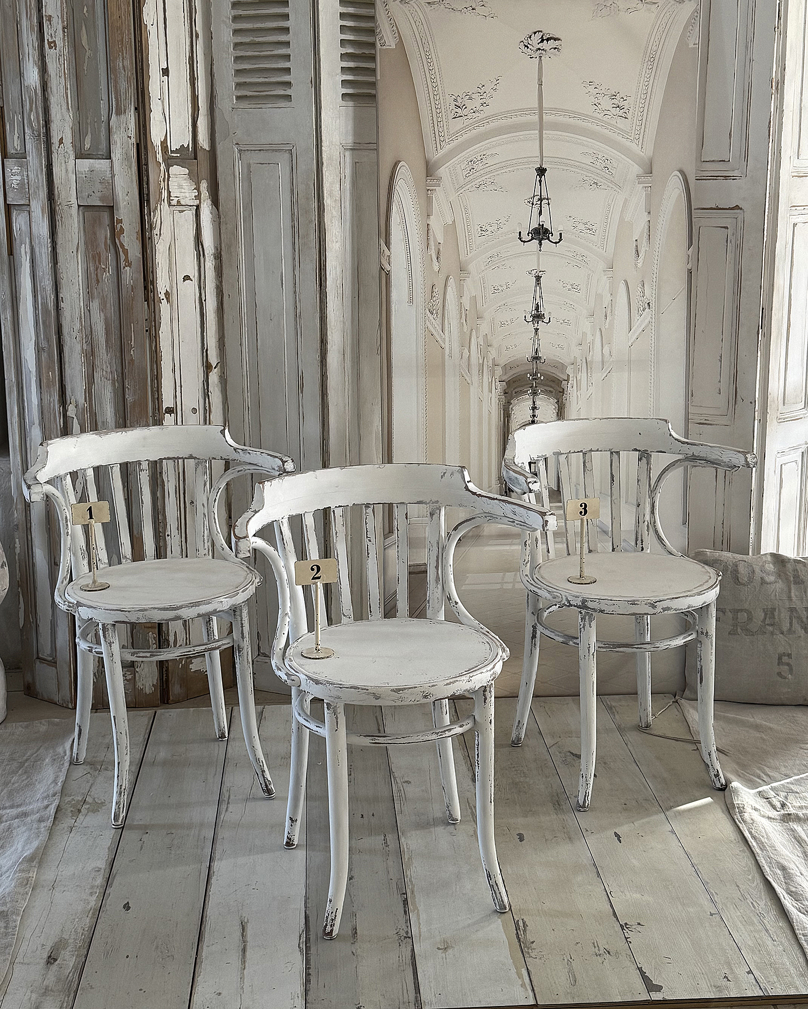 Original alte Thonet-Armlehnenstühle aus Bugholz***