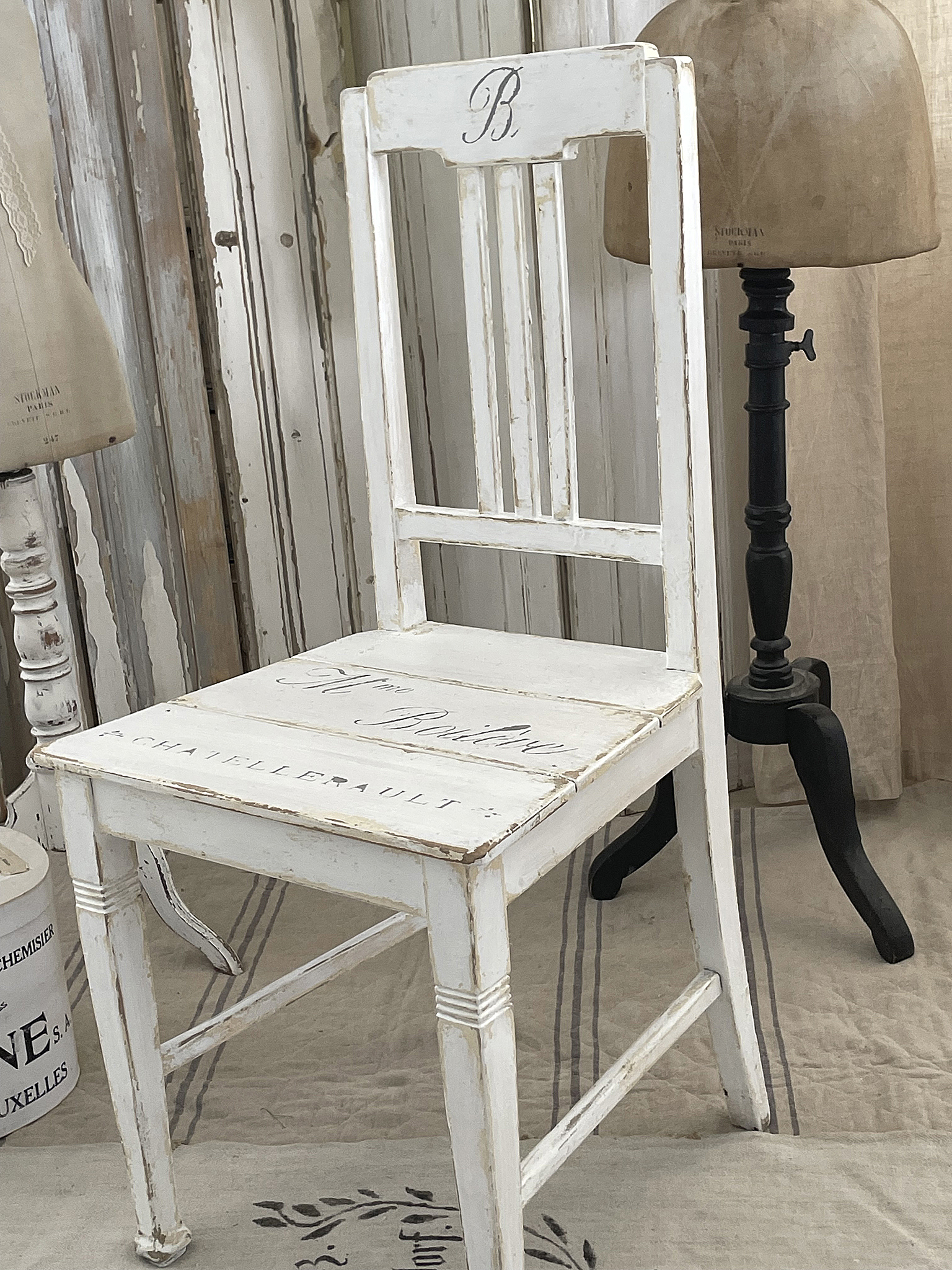 Antiker Holz-Stuhl Shabby/pur*** Antiker Holz-Stuhl Shabby/pur***
