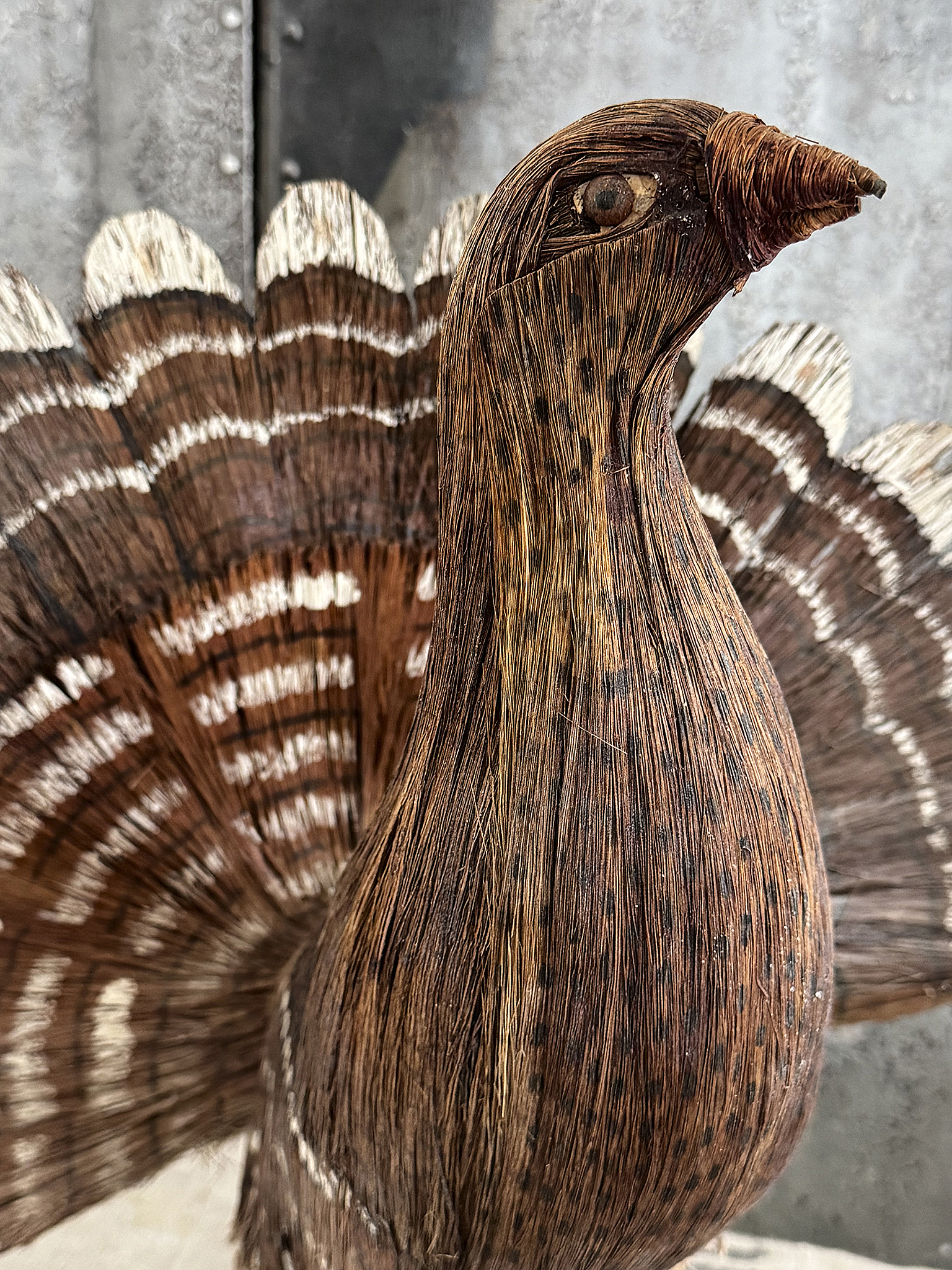 Vintage-Truthahn aus Naturästen – detailreiche Vogelskulptur mit natürlichem Charme***