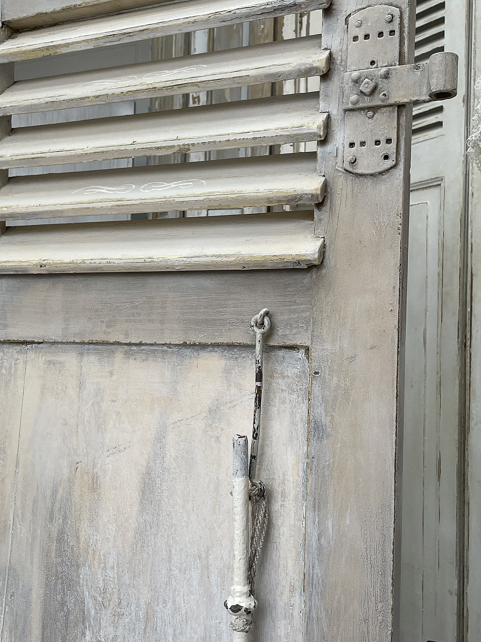 Antiker Fensterladen Darley*** Antiker Fensterladen Darley***