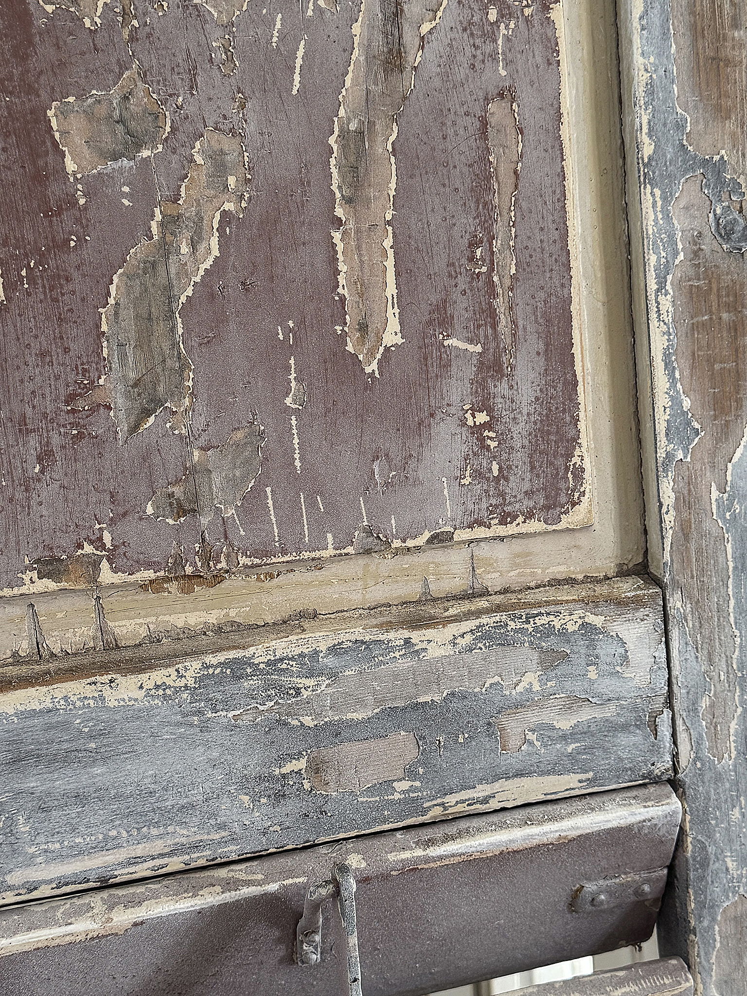 Großer antiker Fensterladen-Frankreich***